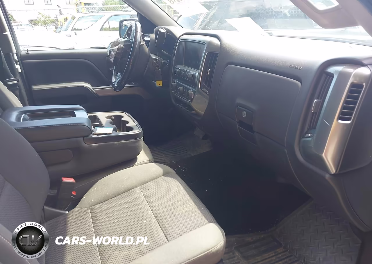 2018 Chevrolet Silverado 1500 1Lt VIN:1GCVKREC5JZ240696 - 5