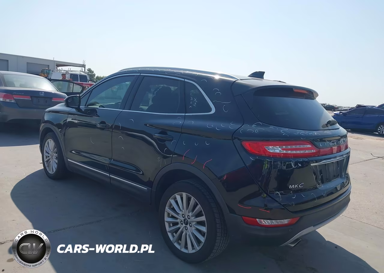 2019 Lincoln Mkc Standard VIN:5LMCJ1C99KUL26894 - 3