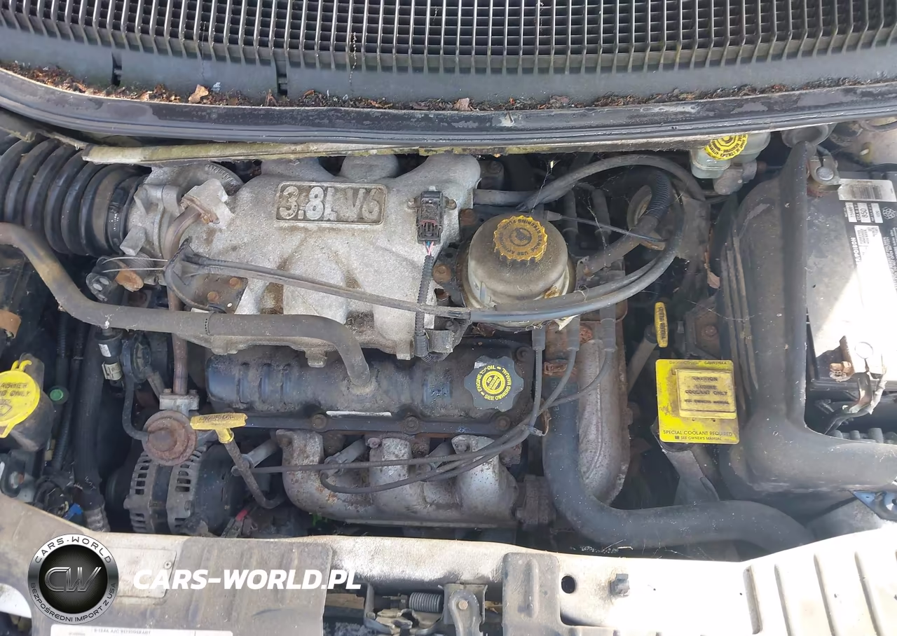 2001 Chrysler Town & Country Limited VIN:2C8GP64L11R252735 - 10