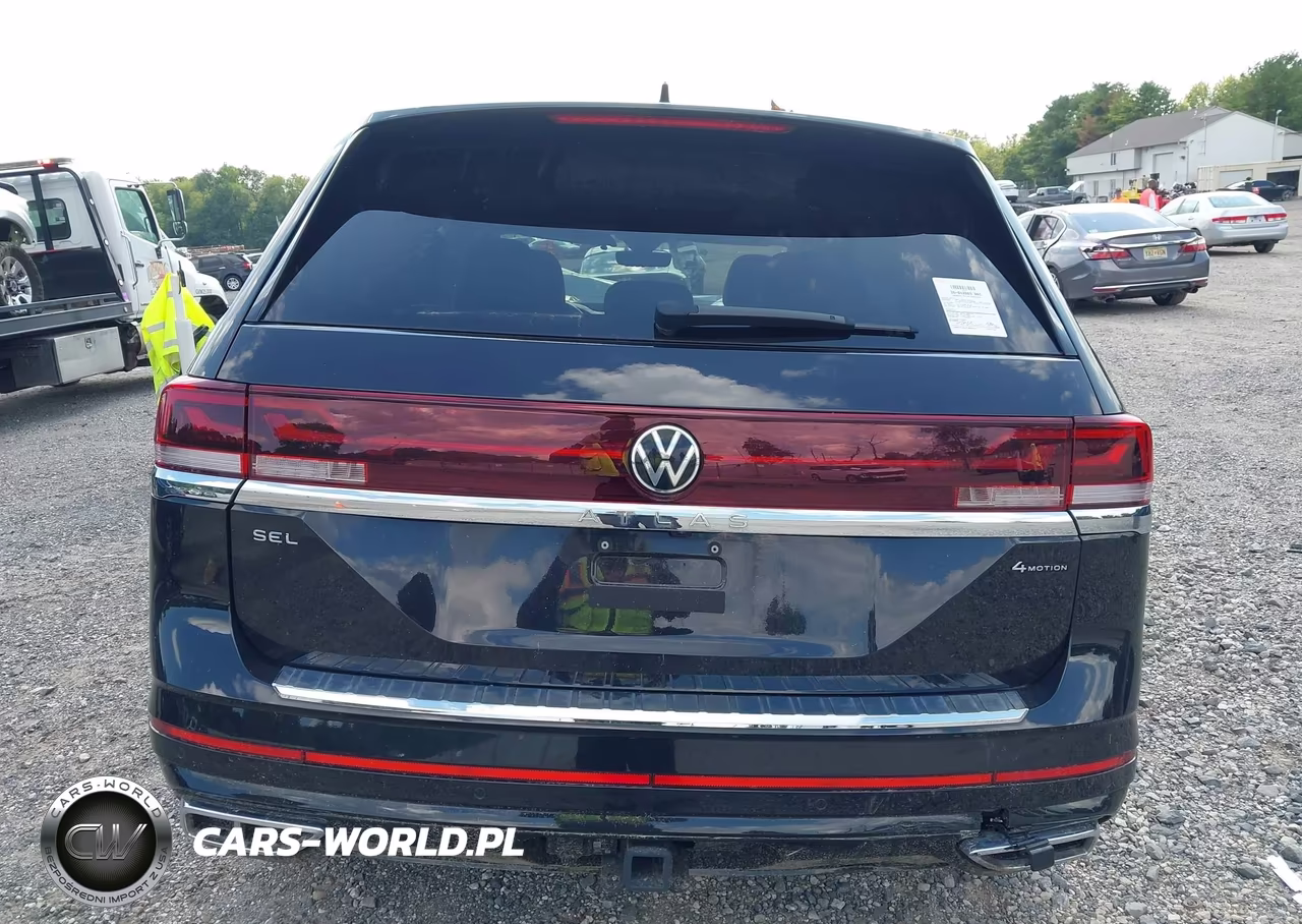 2024 Volkswagen Atlas 2.0T Sel Premium R-Line VIN:1V2FR2CA8RC544983 - 17