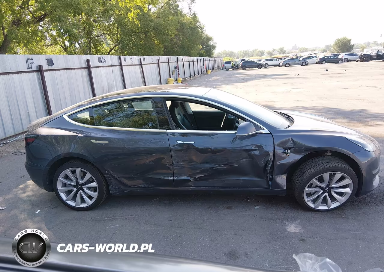 2018 Tesla Model 3 Long Range-Performance VIN:5YJ3E1EB3JF132302 - 13