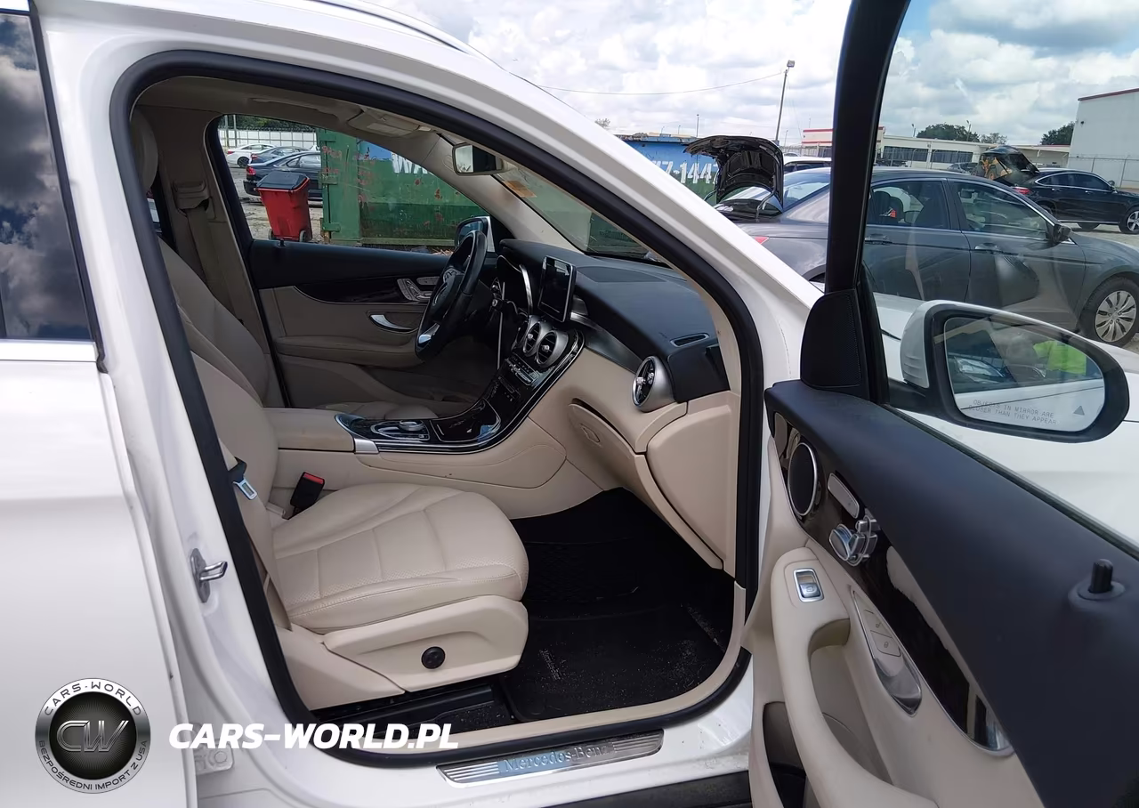 2017 Mercedes-Benz Glc 300 4Matic VIN:WDC0G4KB4HF244108 - 5