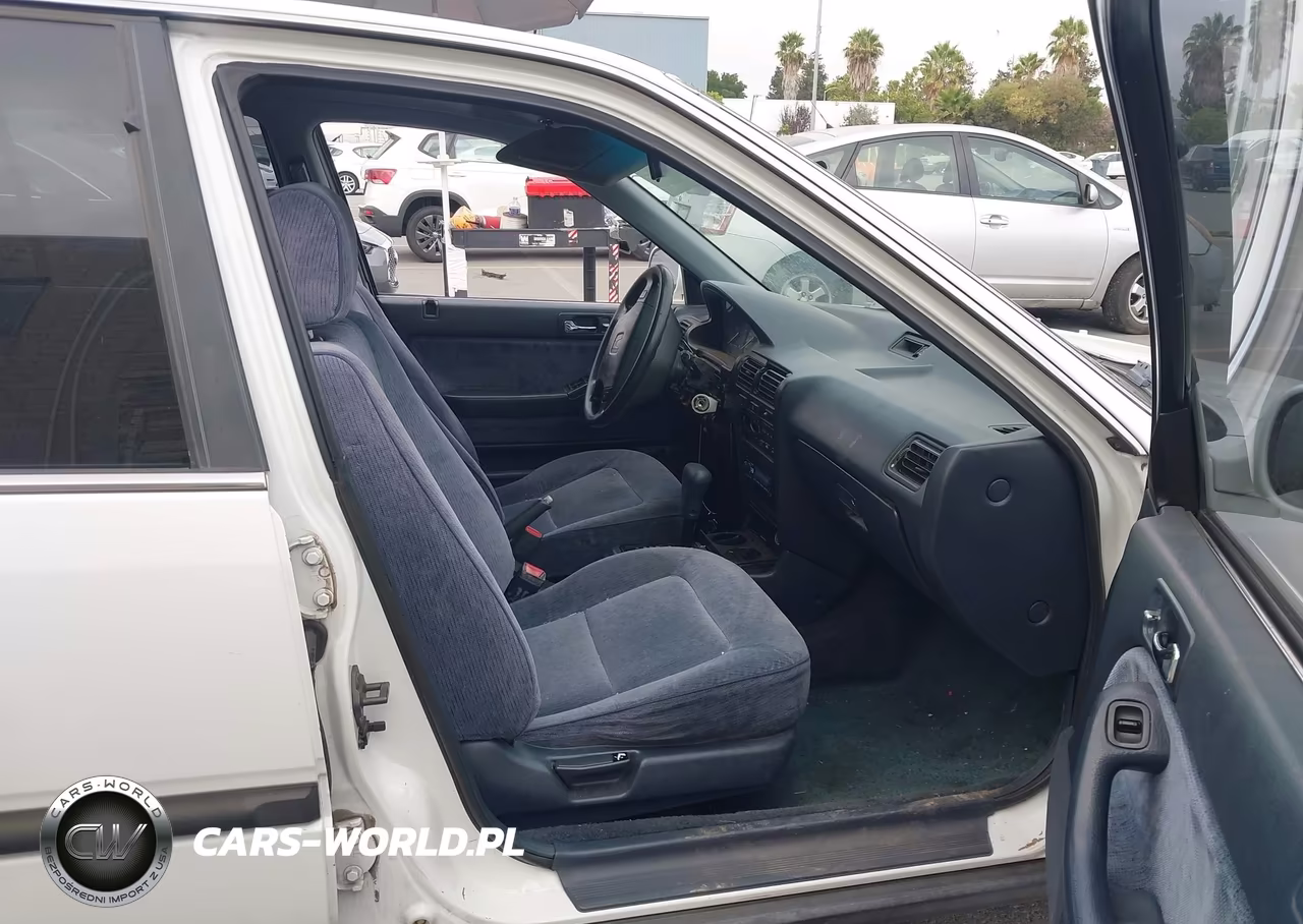 1992 Honda Accord Lx-Ex VIN:JHMCB7652NC035095 - 5