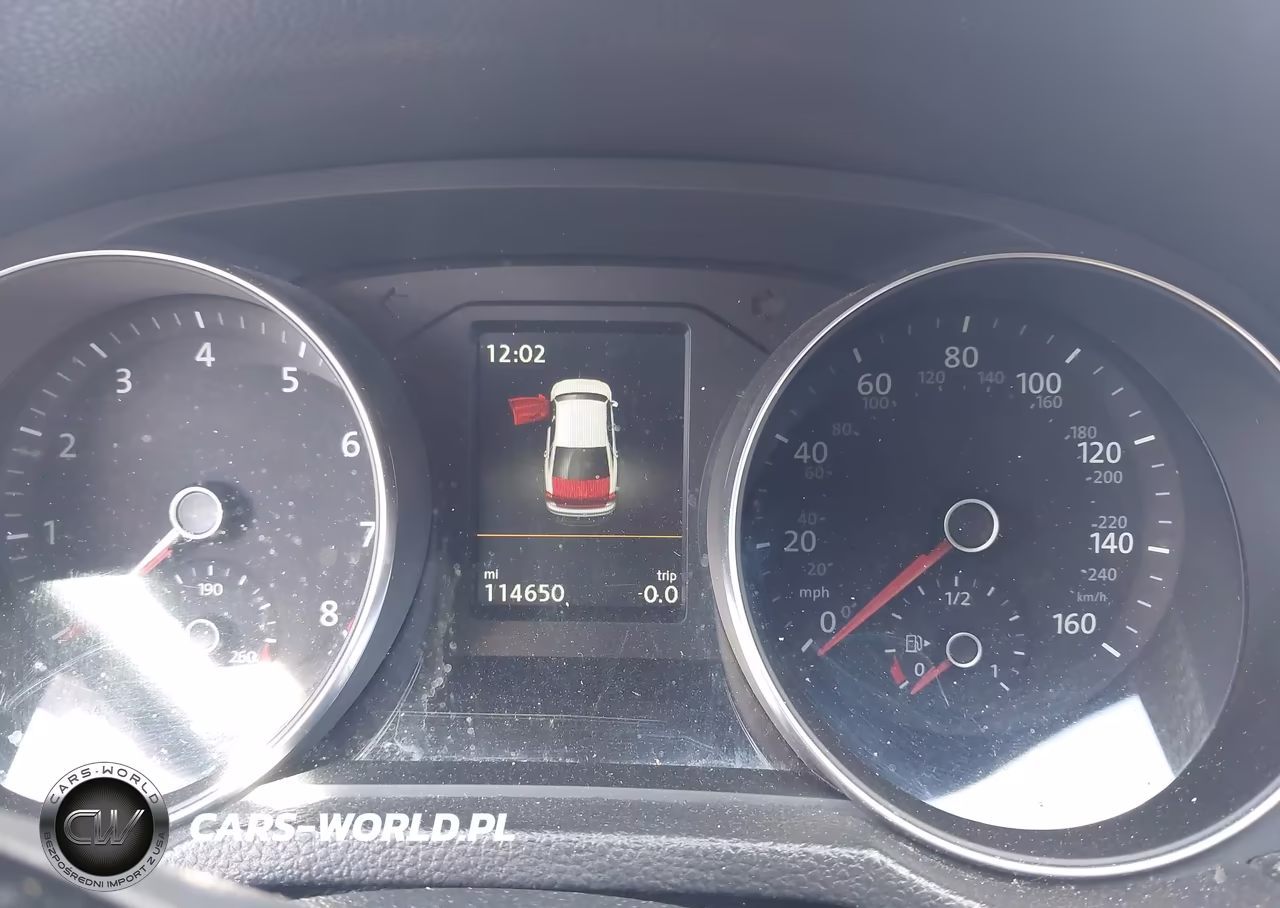 2019 Volkswagen Passat 2.0T Wolfsburg Edition VIN:1VWLA7A34KC008015 - 7