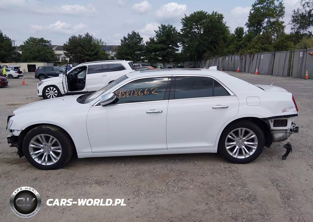 2017 Chrysler 300C VIN:2C3CCAEG2HH663081 - 15
