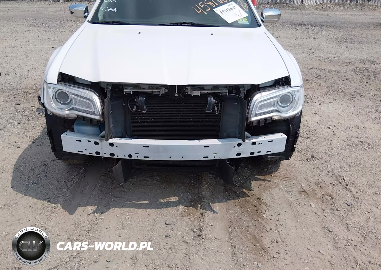 2017 Chrysler 300C VIN:2C3CCAEG2HH663081 - 6