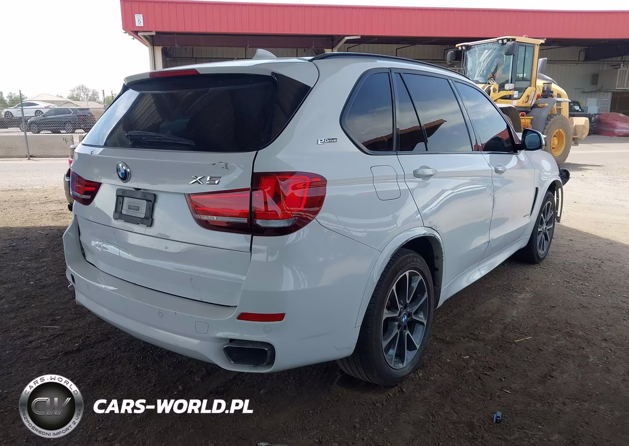 2018 BMW X5 Edrive xDrive40E Iperformance VIN:5UXKT0C54J0W01533 - 4