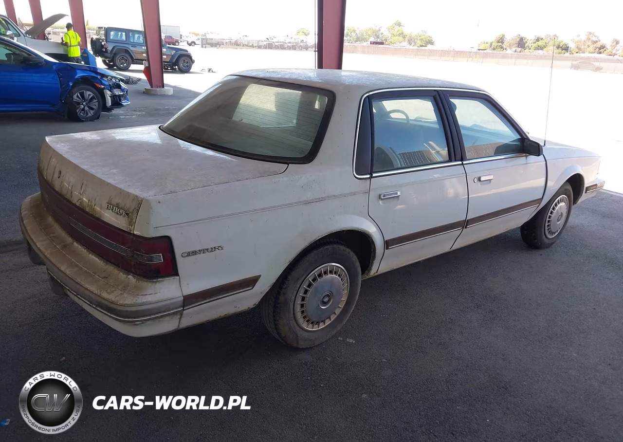 1996 Buick Century Special-Custom-Limited VIN:1G4AG55M2T6407436 - 4
