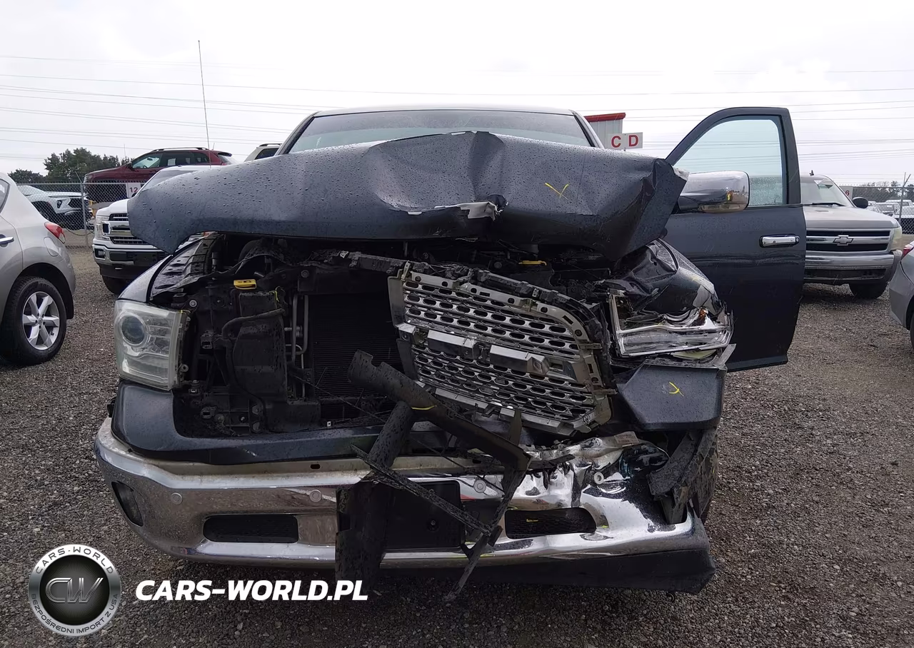 2015 Ram 1500 Laramie VIN:1C6RR6NT9FS755042 - 6