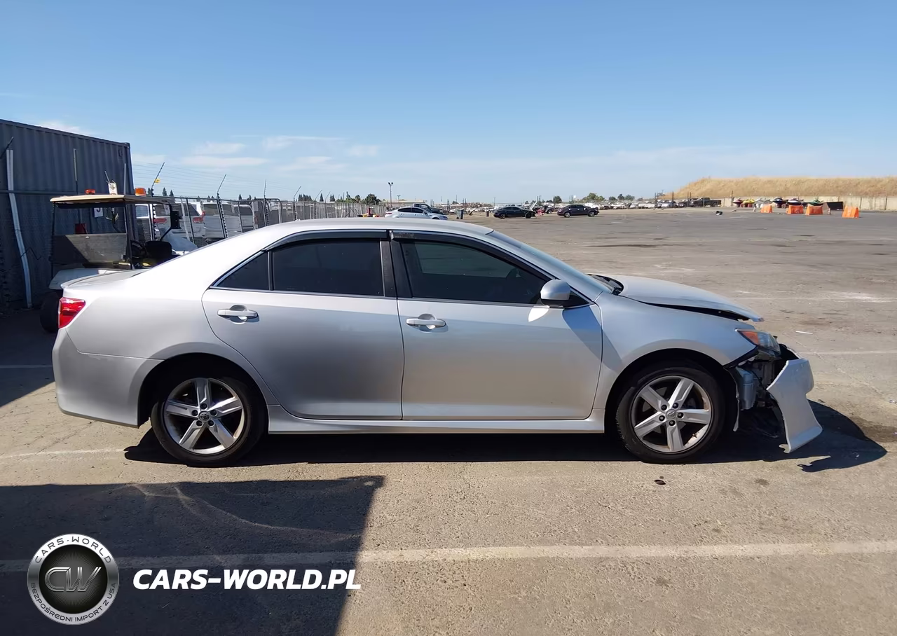2014 Toyota Camry Se VIN:4T1BF1FK5EU324515 - 14