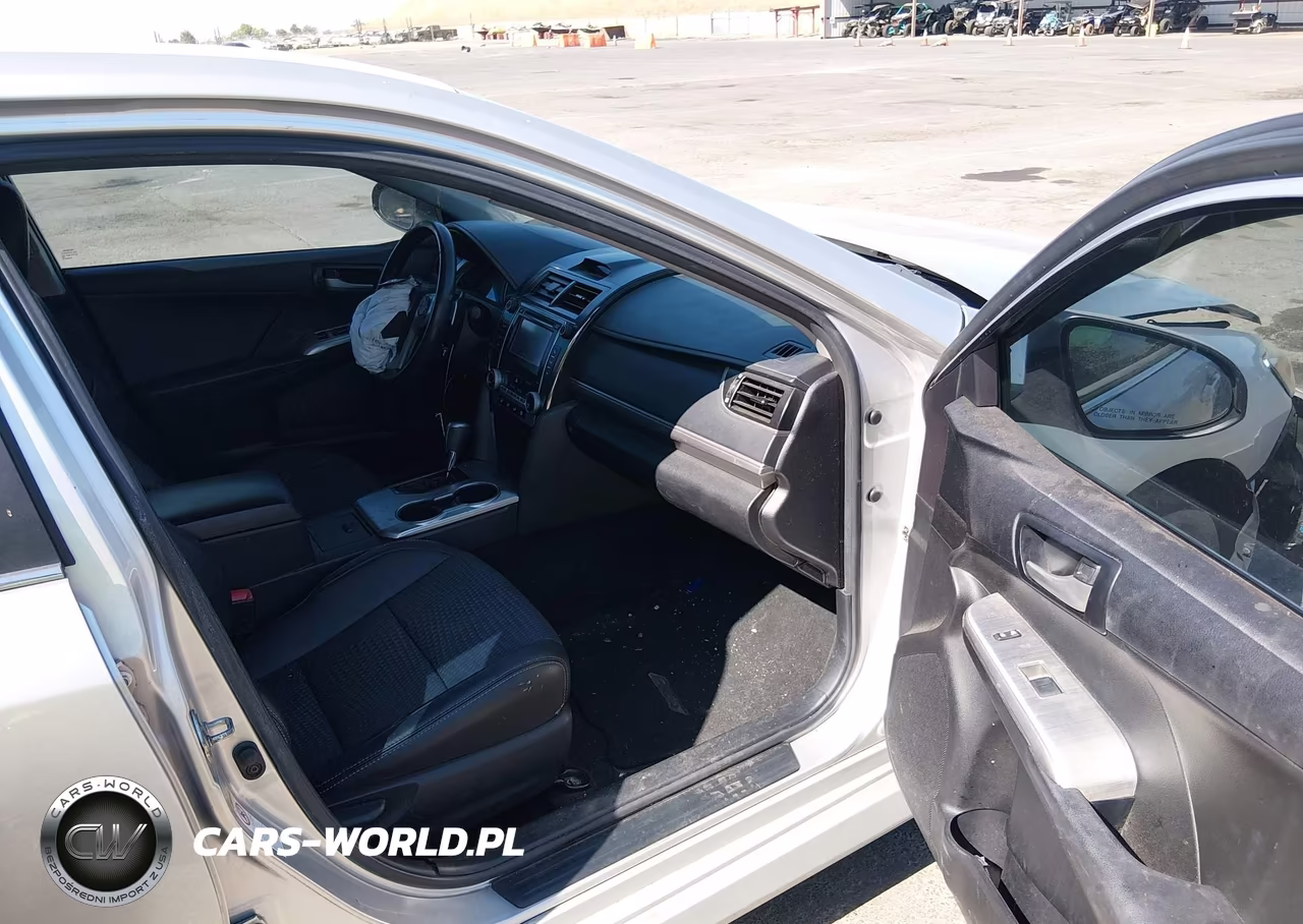2014 Toyota Camry Se VIN:4T1BF1FK5EU324515 - 5
