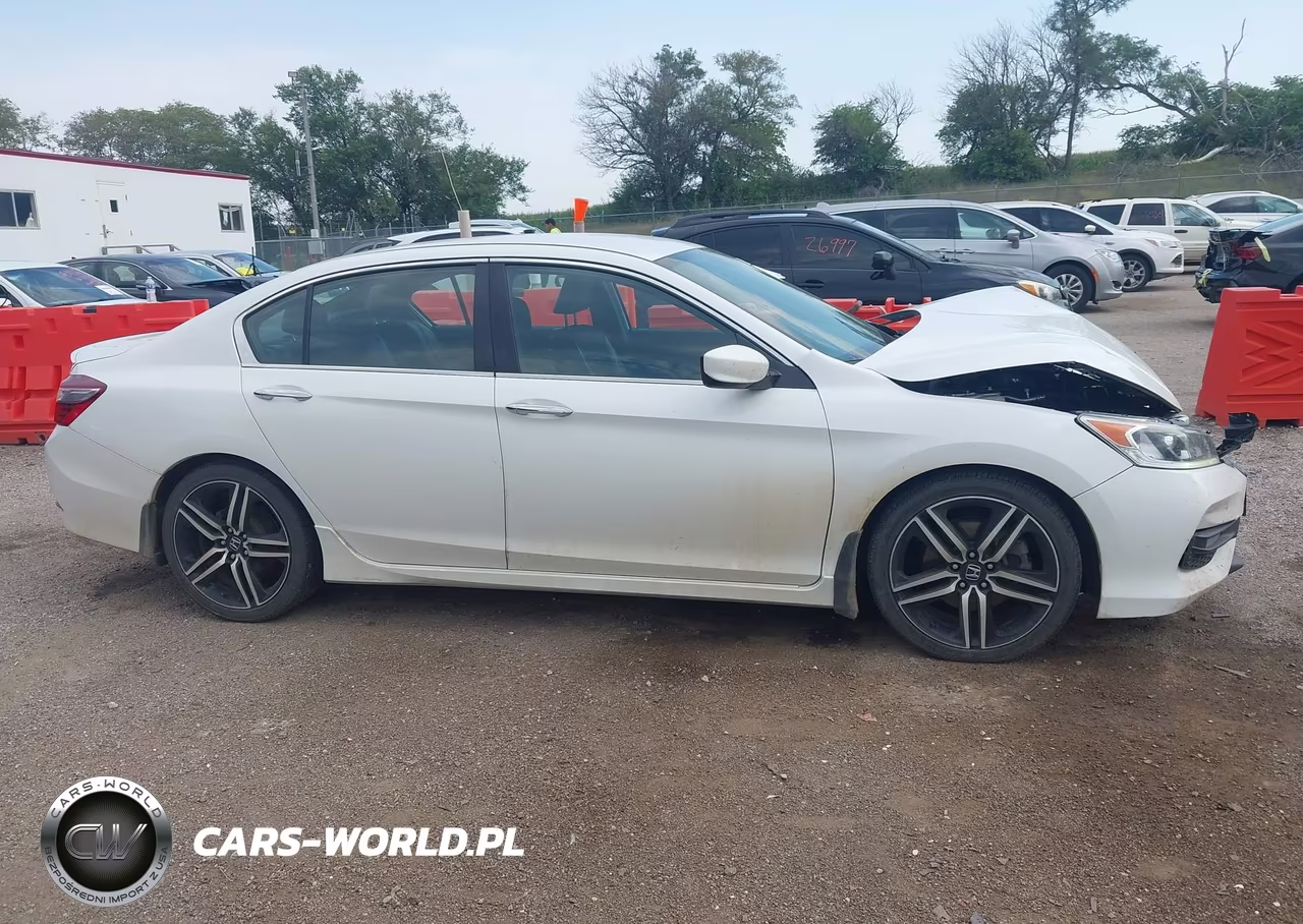 2016 Honda Accord Sport VIN:1HGCR2F54GA230857 - 13