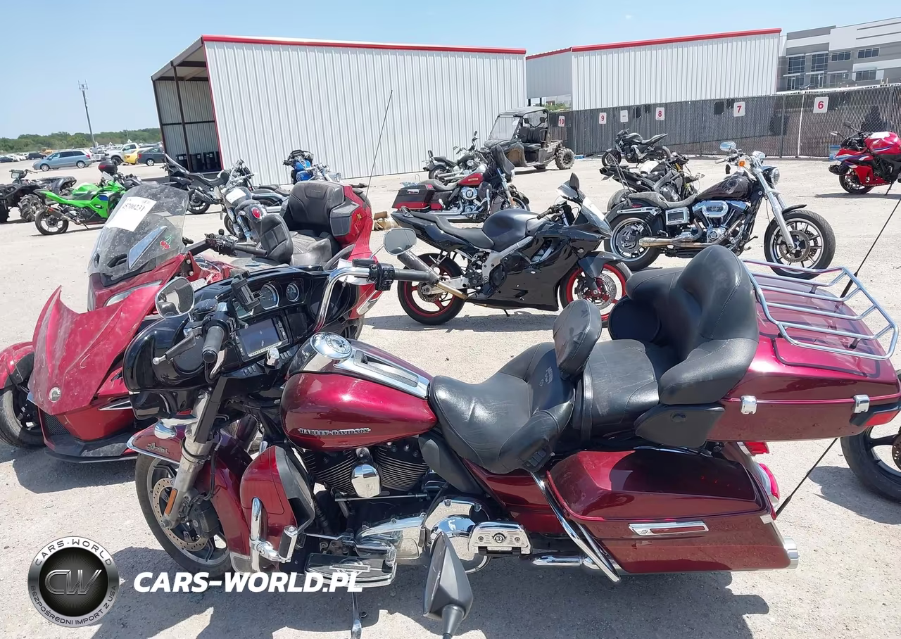 2016 Harley-Davidson Flhtk Ultra Limited VIN:1HD1KEL16GB638623 - 13