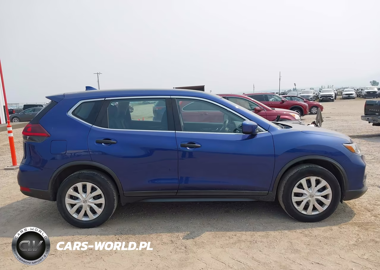 2018 Nissan Rogue S VIN:KNMAT2MV1JP584155 - 13