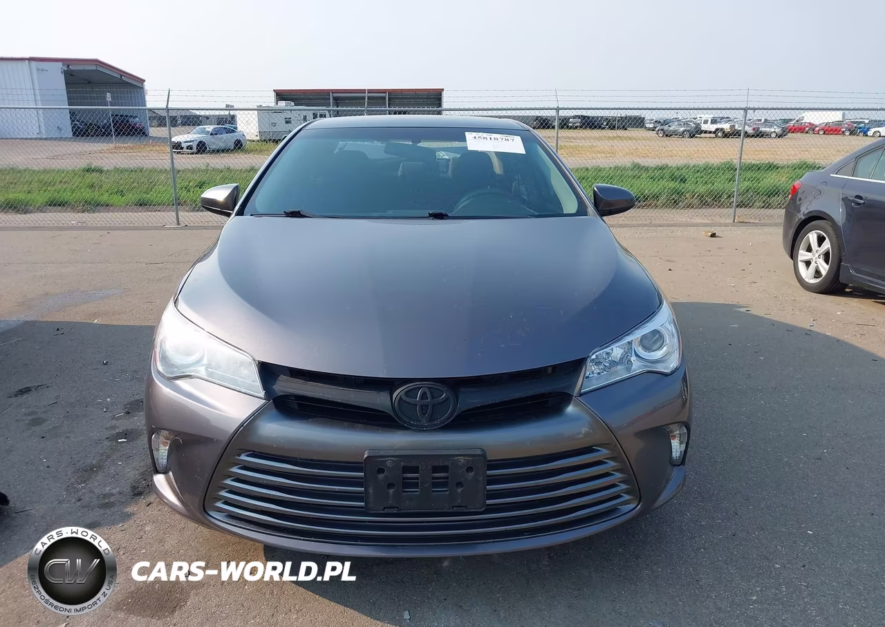 2016 Toyota Camry Le VIN:4T1BF1FK0GU139291 - 13