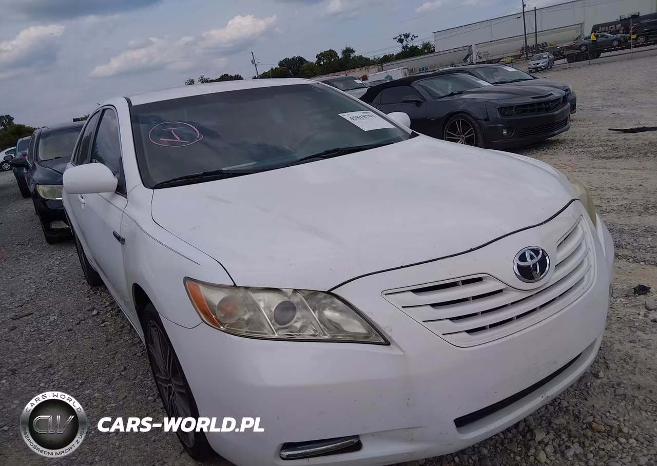 2009 Toyota Camry Le – zdjęcie 1 z 11