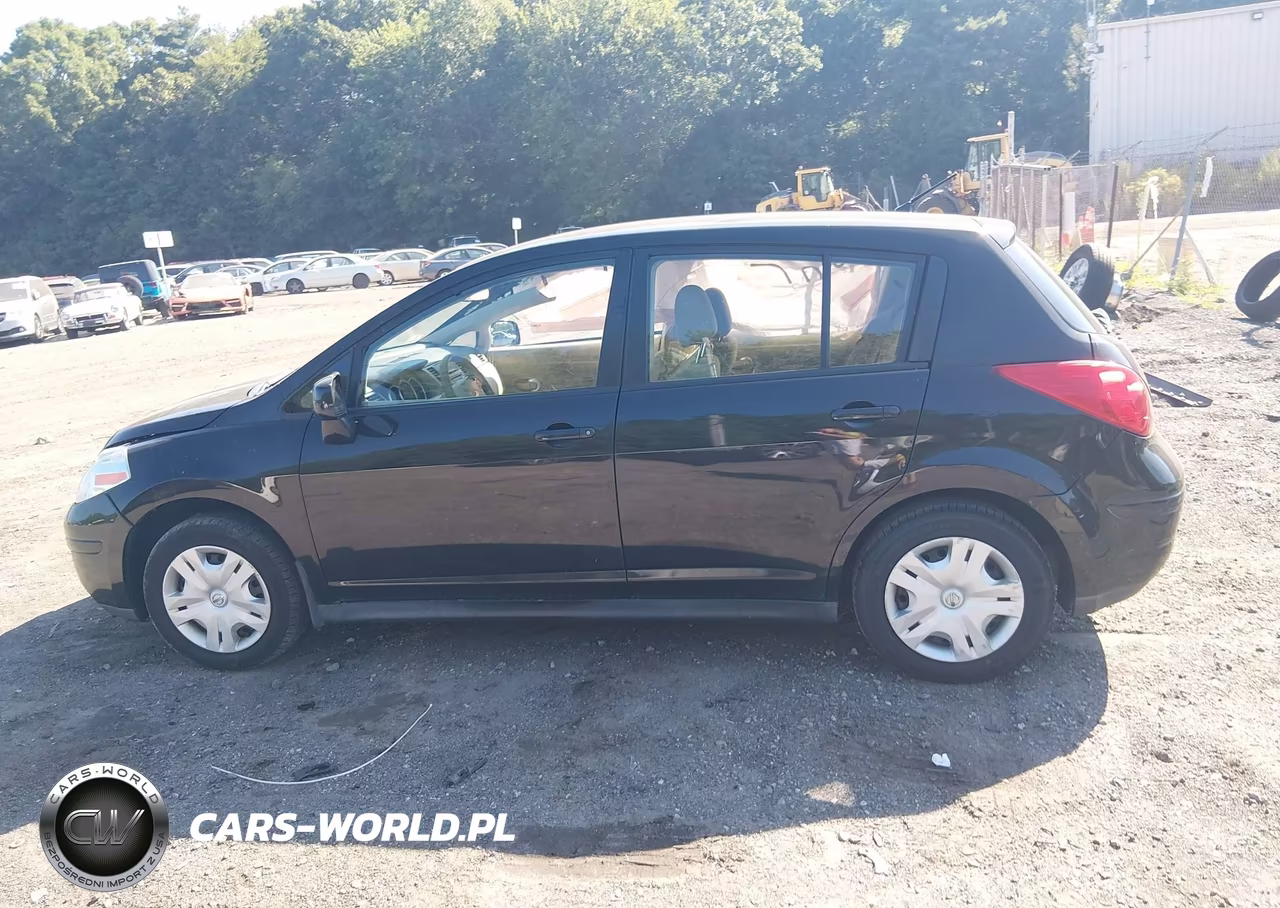 2011 Nissan Versa 1.8S VIN:3N1BC1CP3BL406376 - 14