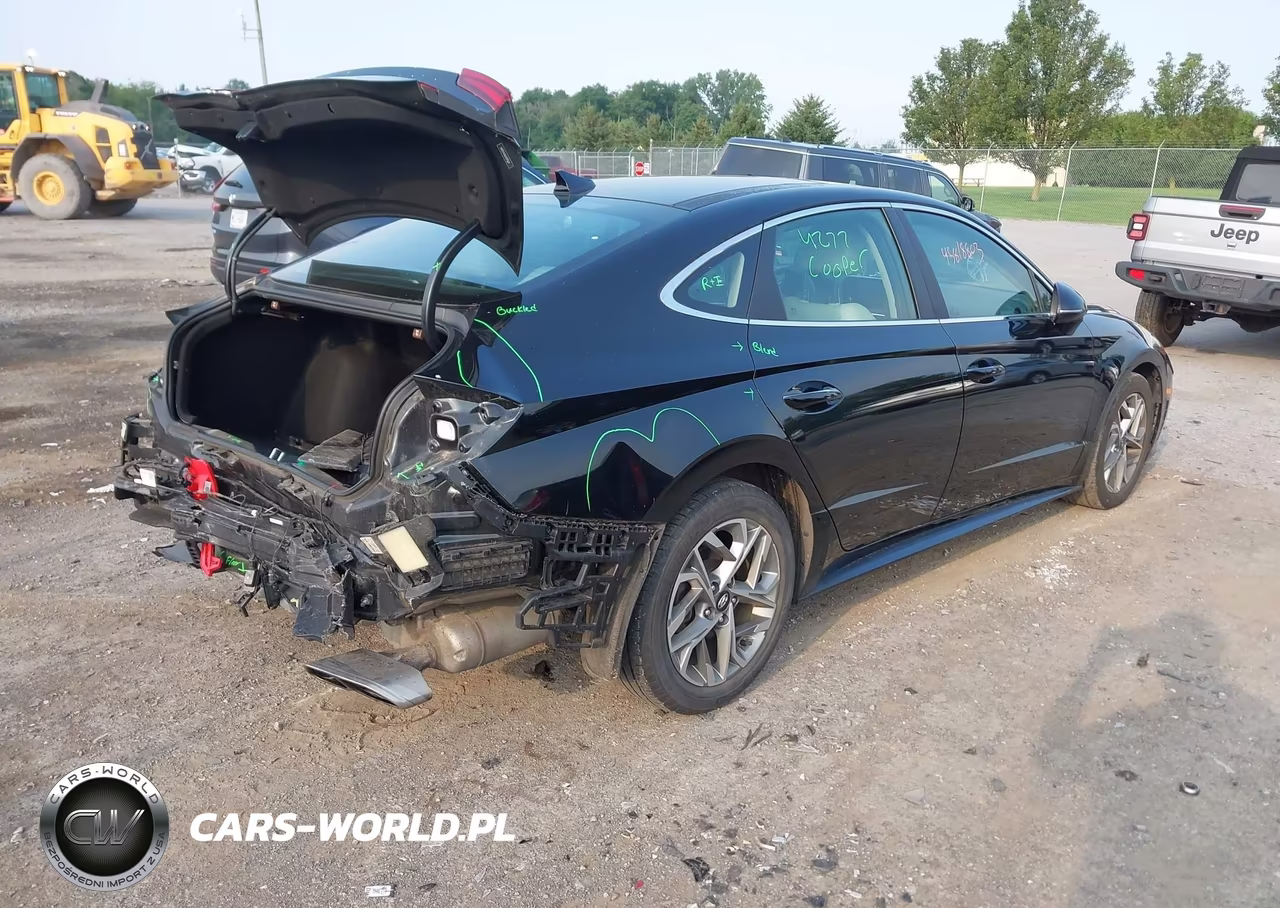 2020 Hyundai Sonata Sel VIN:5NPEF4JA0LH019674 - 4