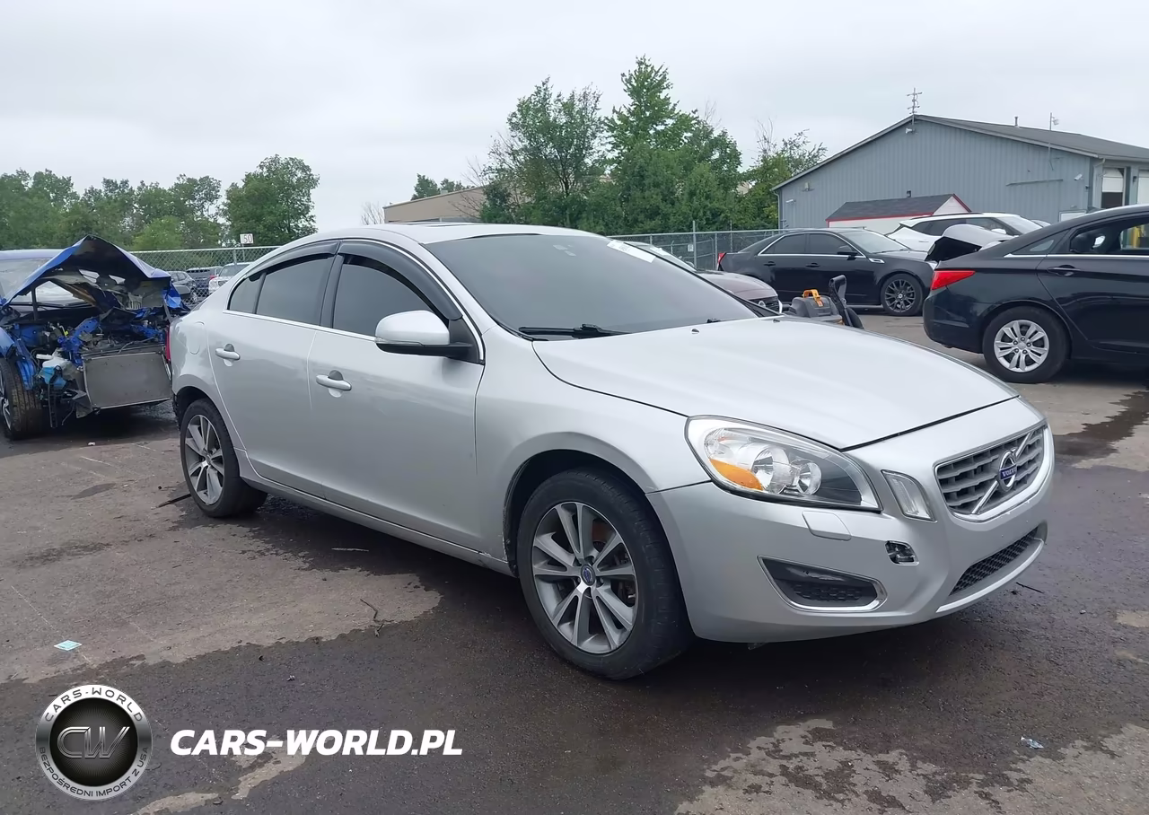 2012 Volvo S60 T5 VIN:YV1622FS5C2038304 - 1