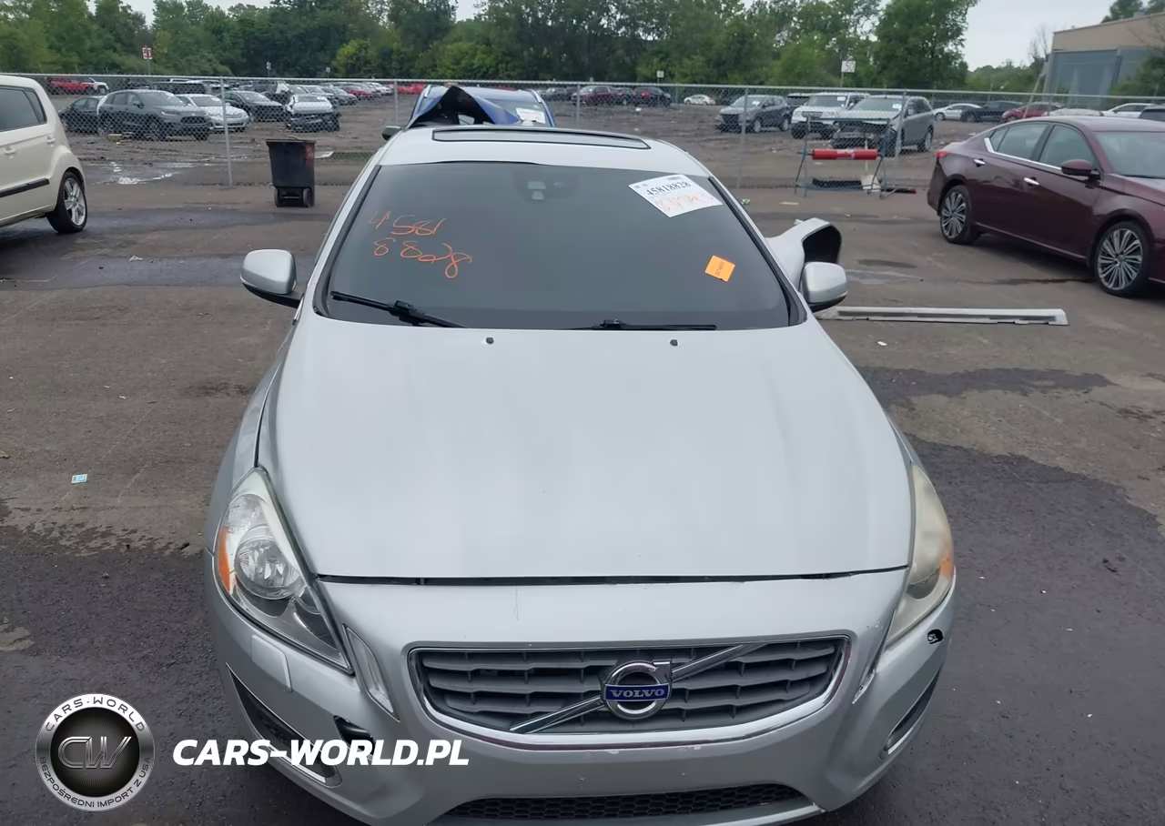 2012 Volvo S60 T5 VIN:YV1622FS5C2038304 - 10
