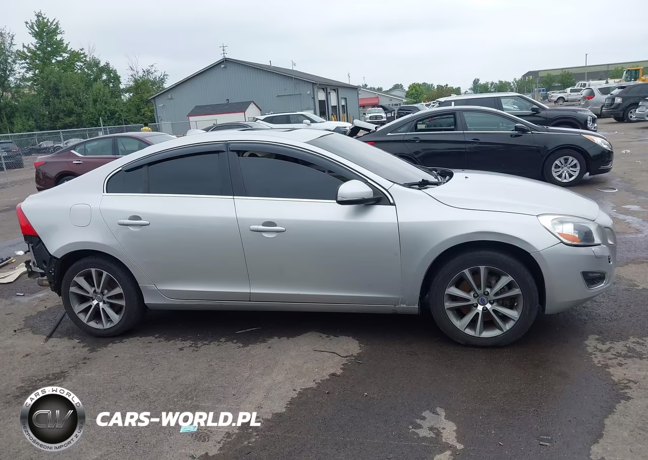 2012 Volvo S60 T5 VIN:YV1622FS5C2038304 - 14