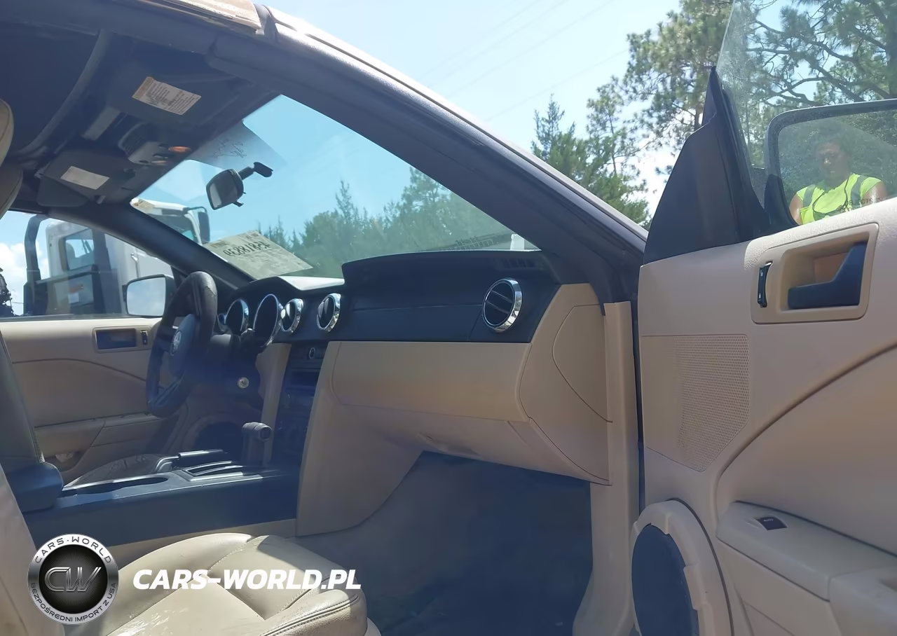 2005 Ford Mustang VIN:1ZVFT84N755225268 - 5