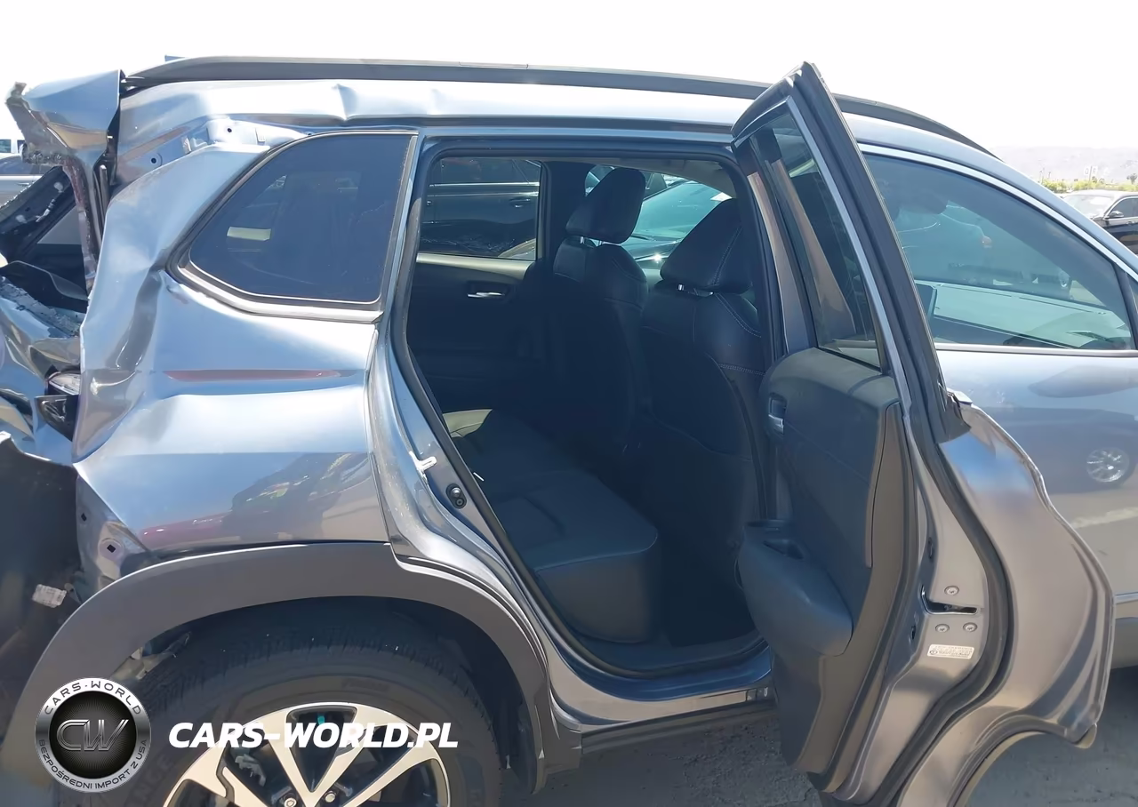 2022 Toyota Corolla Cross Xle VIN:7MUDAAAG8NV010835 - 8