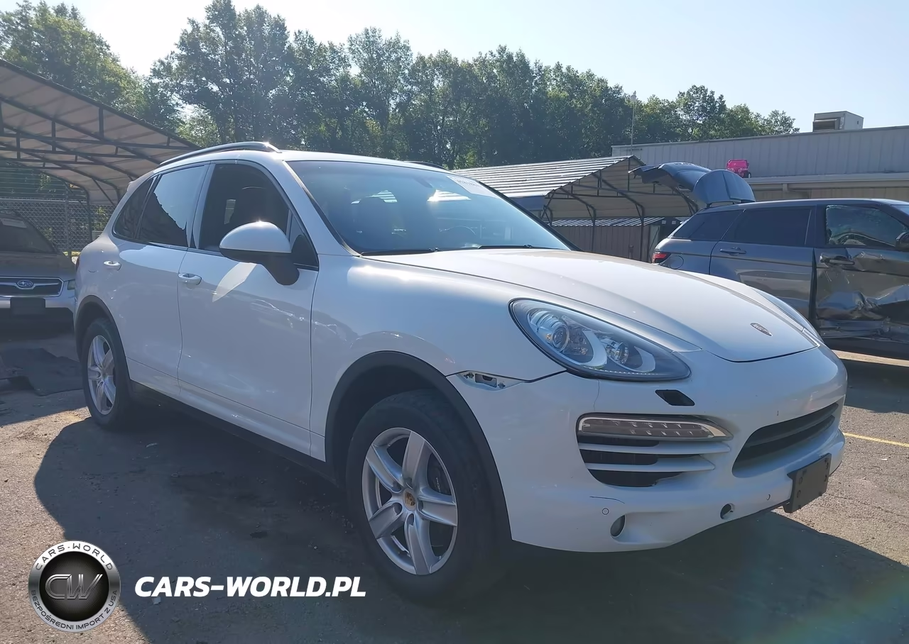 2014 Porsche Cayenne Diesel-Diesel Platinum Edition