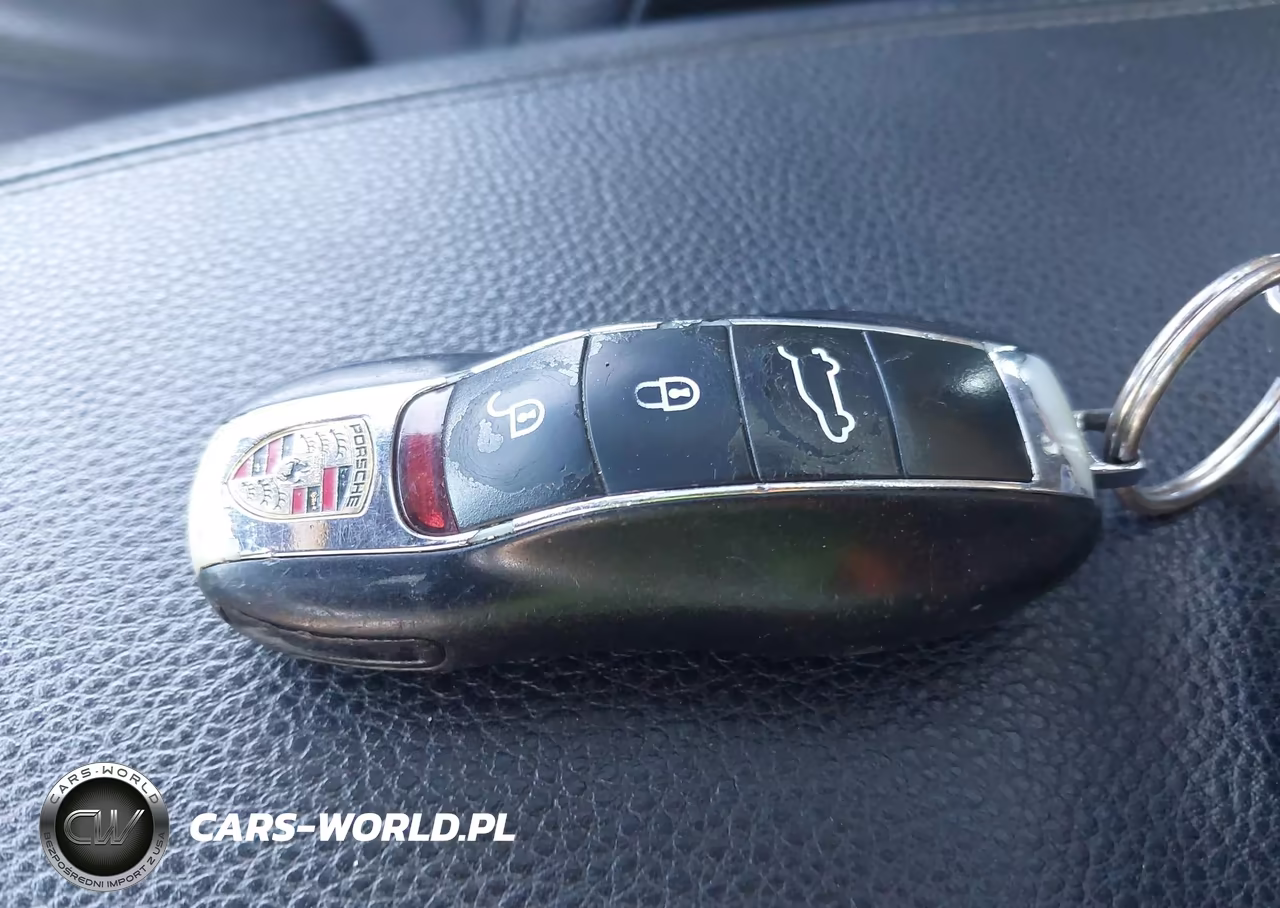 2014 Porsche Cayenne Diesel-Diesel Platinum Edition VIN:WP1AF2A25ELA83136 - 11