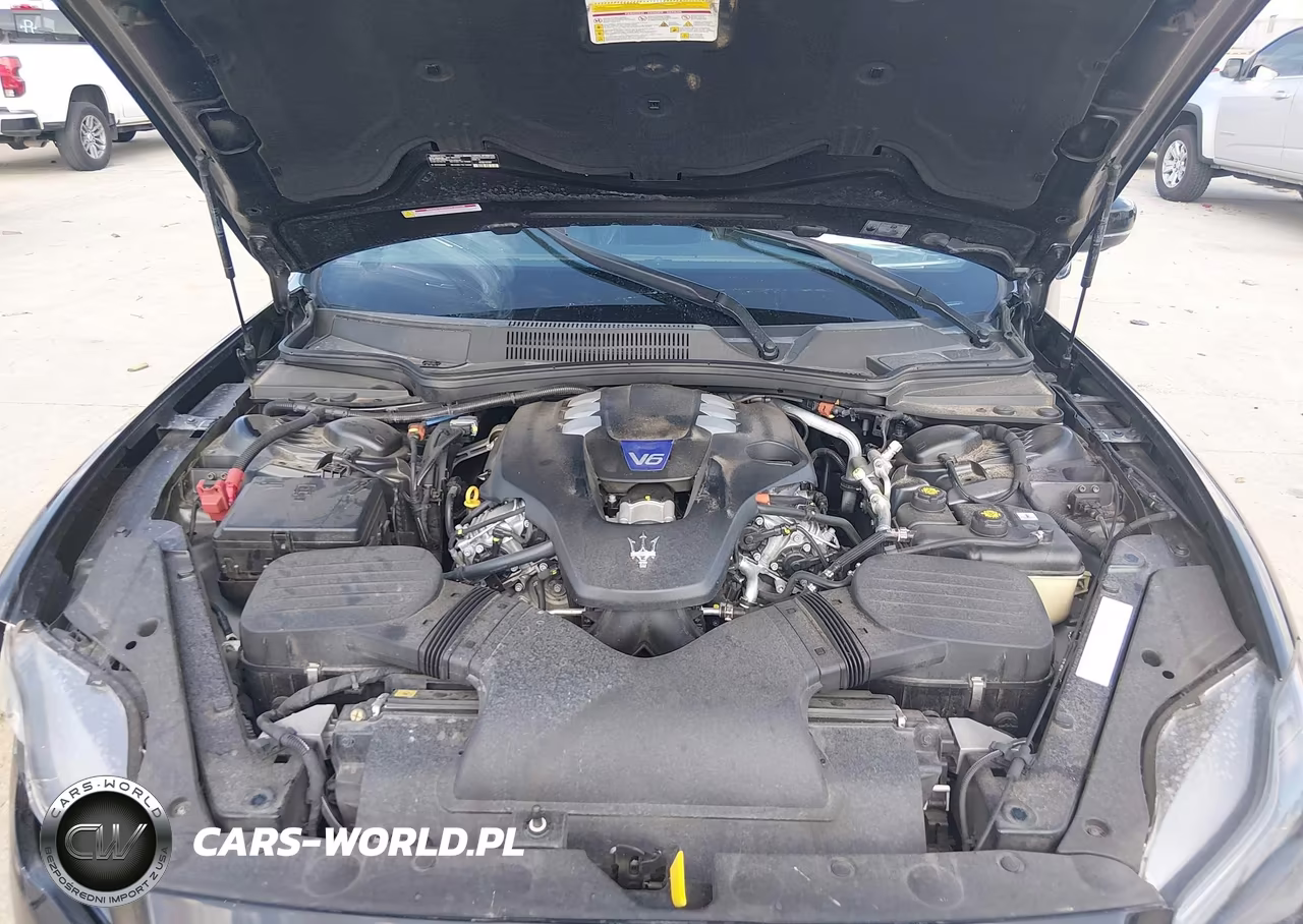 2022 Maserati Quattroporte Modena VIN:ZAM56YPM9N1391514 - 10