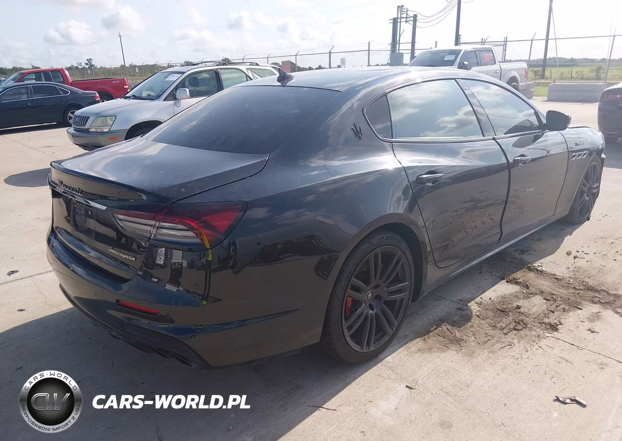 2022 Maserati Quattroporte Modena VIN:ZAM56YPM9N1391514 - 4