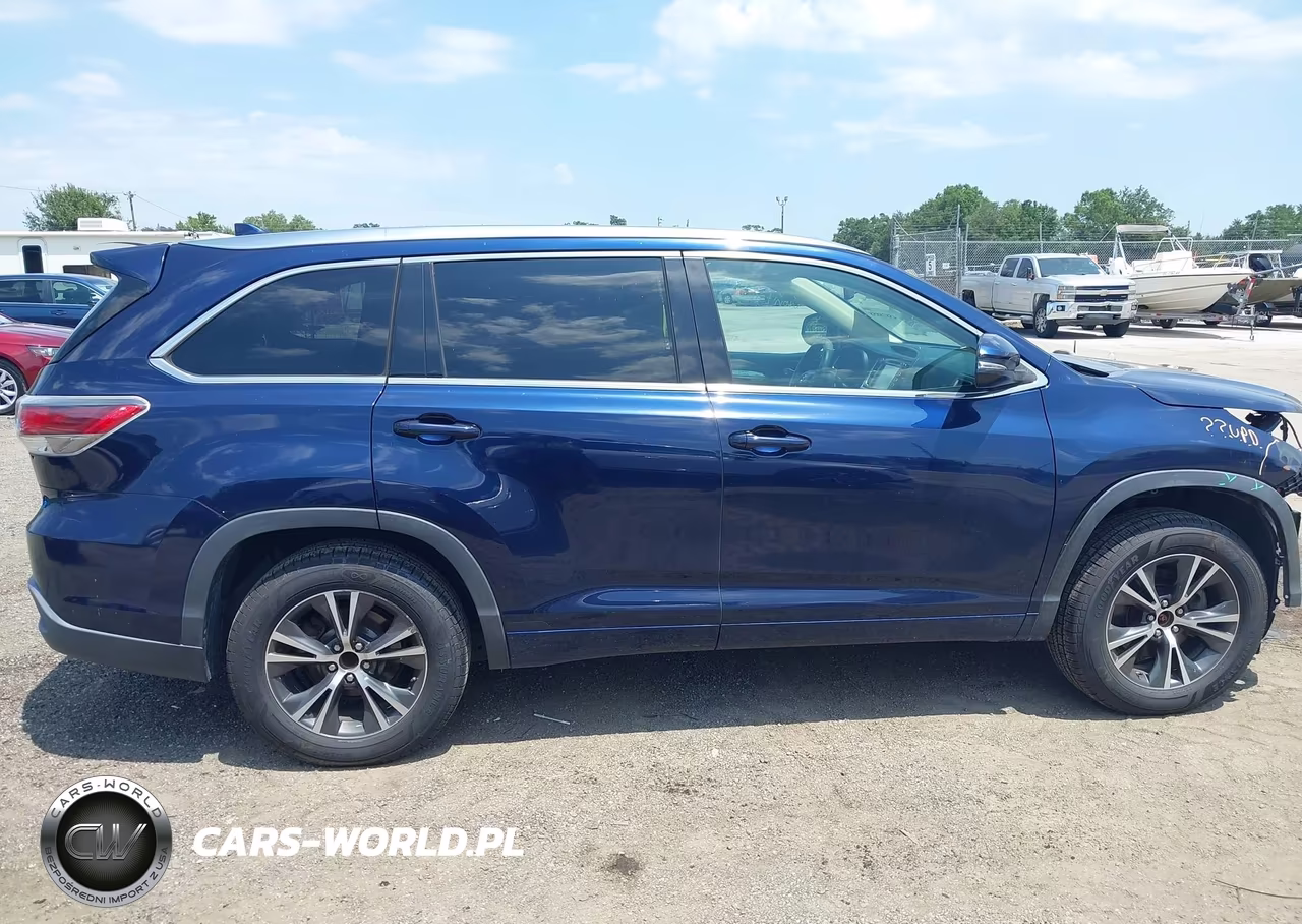 2016 Toyota Highlander Xle V6 VIN:5TDKKRFH9GS138471 - 13