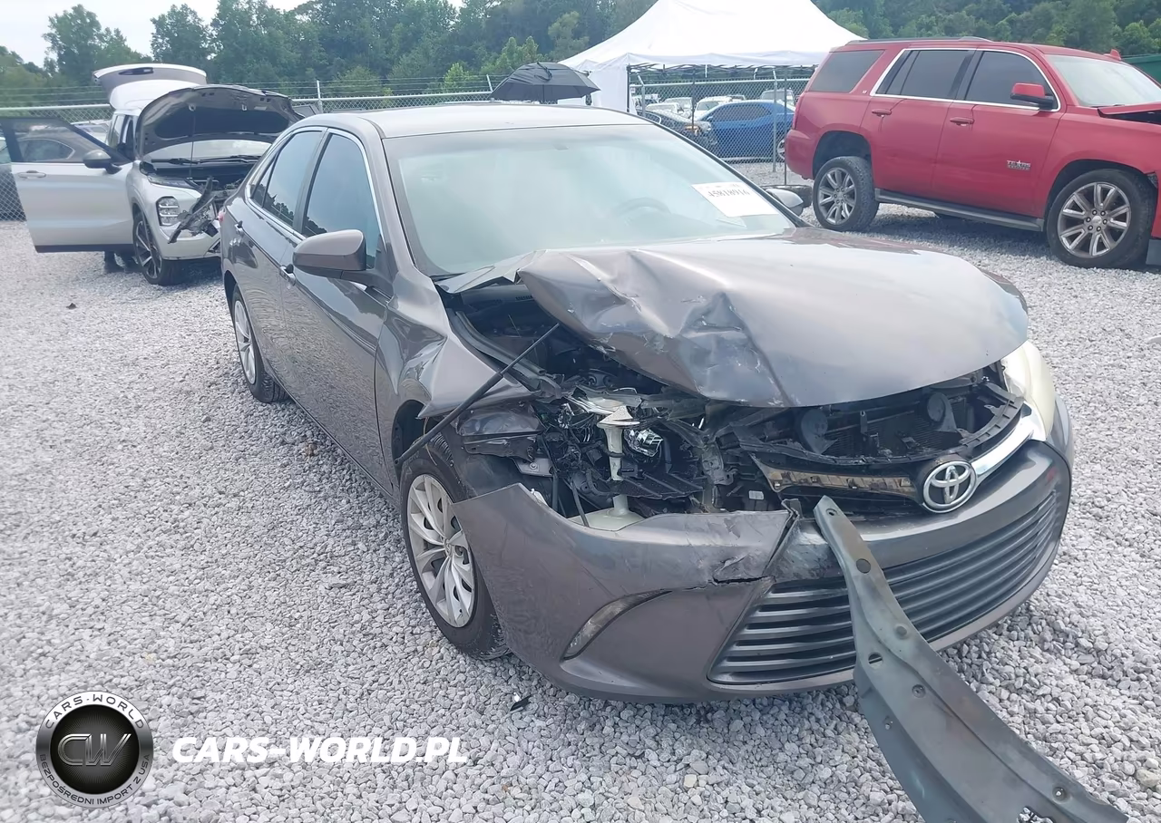 2015 Toyota Camry Le