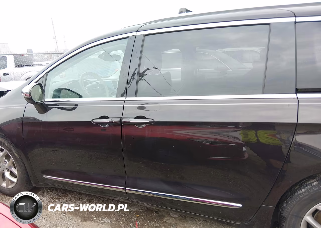 2017 Chrysler Pacifica Limited VIN:2C4RC1GG6HR525525 - 13
