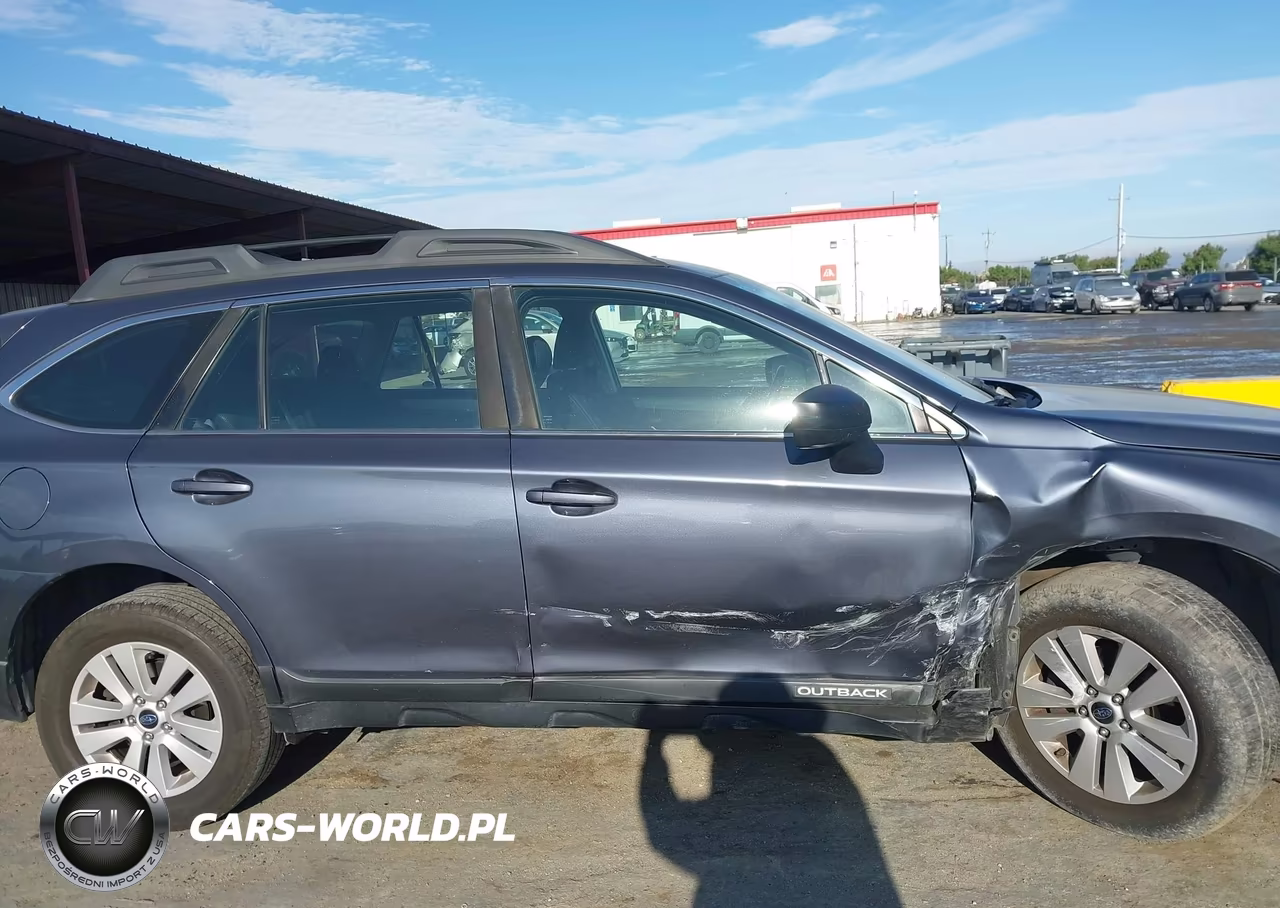 2017 Subaru Outback 2.5I VIN:4S4BSAACXH3352140 - 13