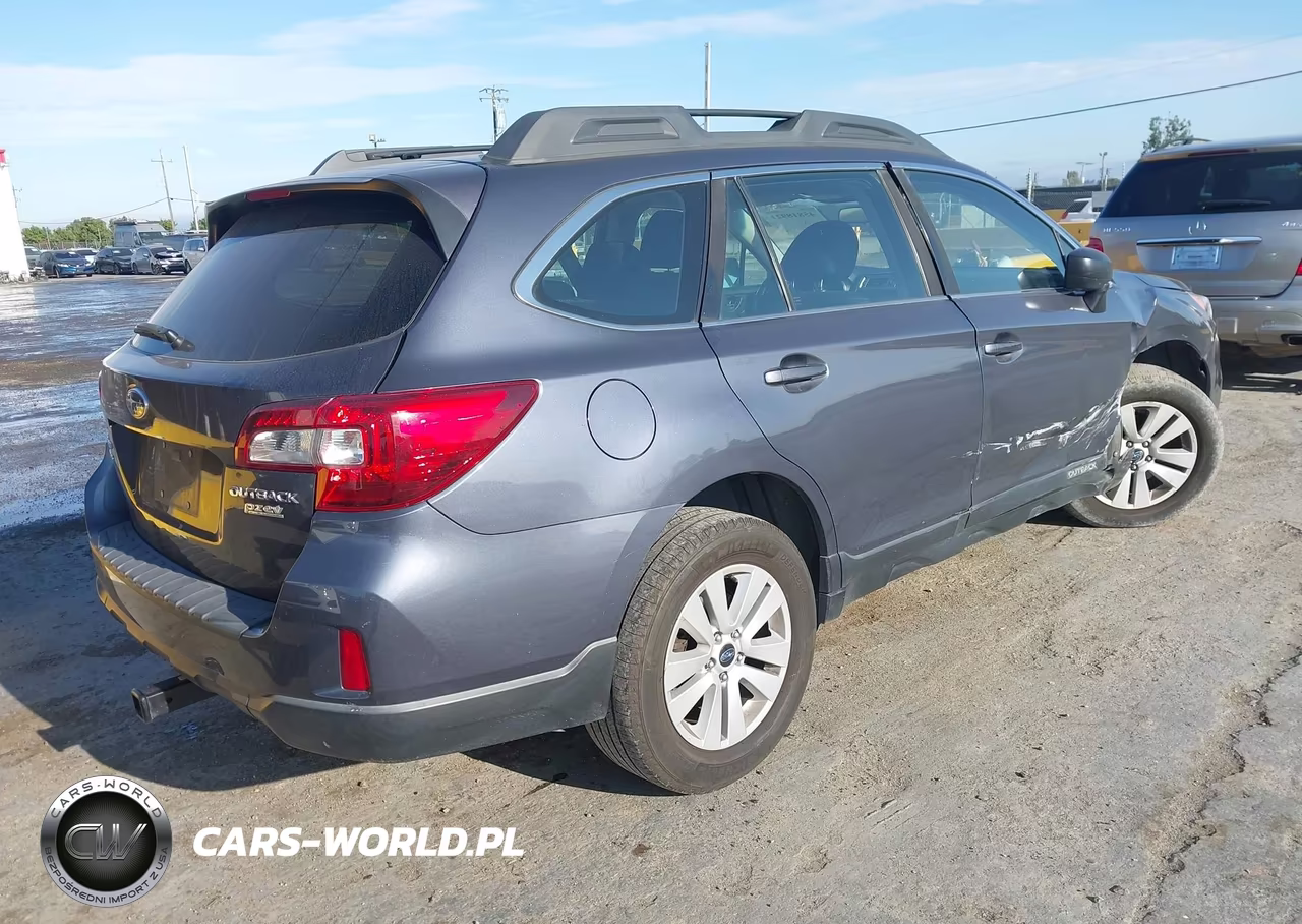 2017 Subaru Outback 2.5I VIN:4S4BSAACXH3352140 - 4
