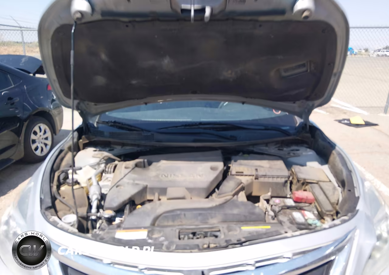 2015 Nissan Altima 2.5 S VIN:1N4AL3AP1FN917930 - 10