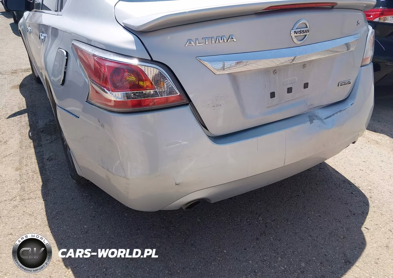 2015 Nissan Altima 2.5 S VIN:1N4AL3AP1FN917930 - 17