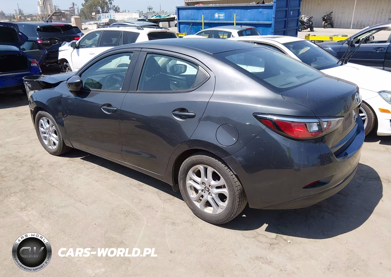 2017 Toyota Yaris Ia VIN:3MYDLBYV7HY167124 - 3