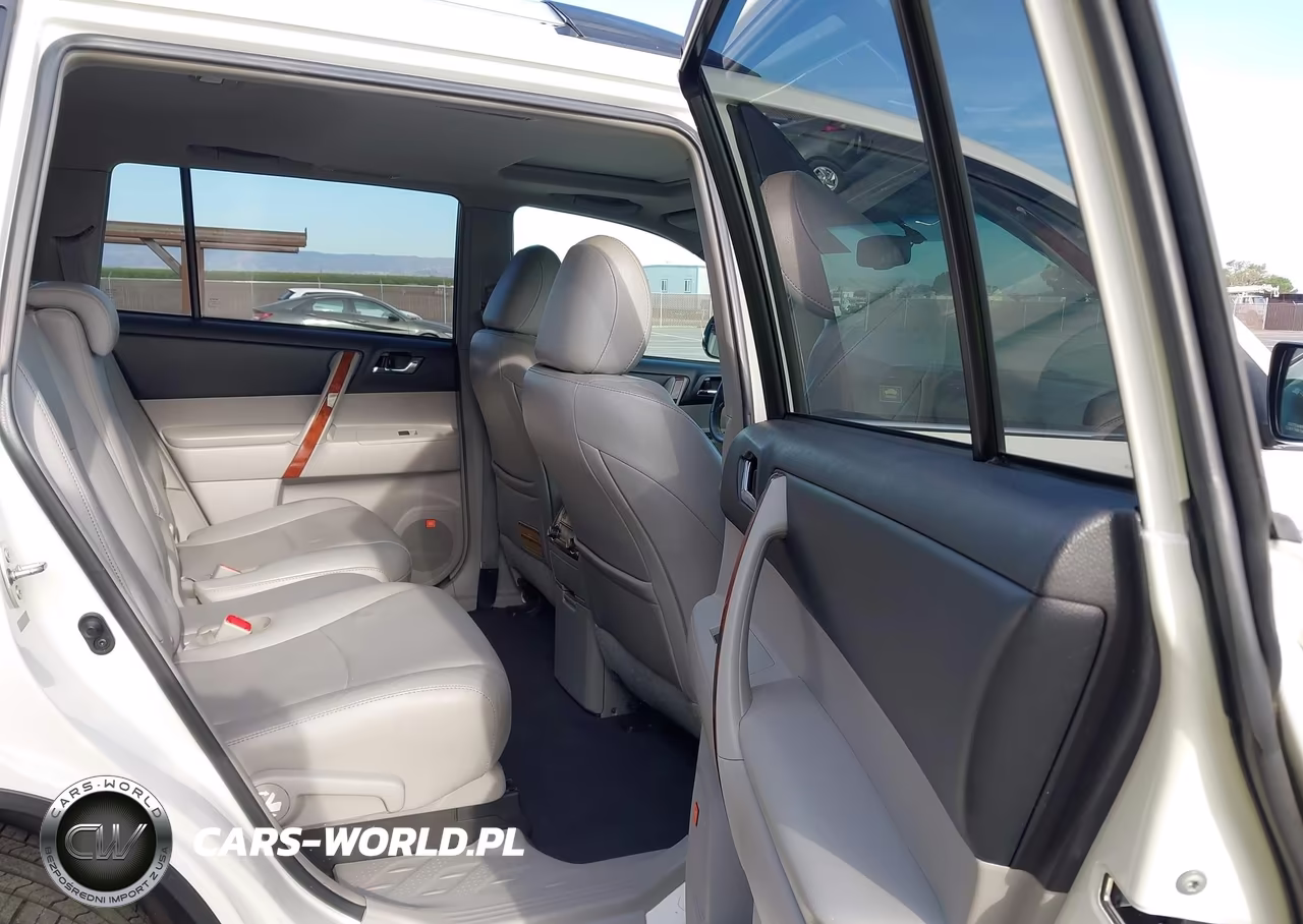 2011 Toyota Highlander Limited V6 VIN:5TDDK3EH1BS045198 - 8