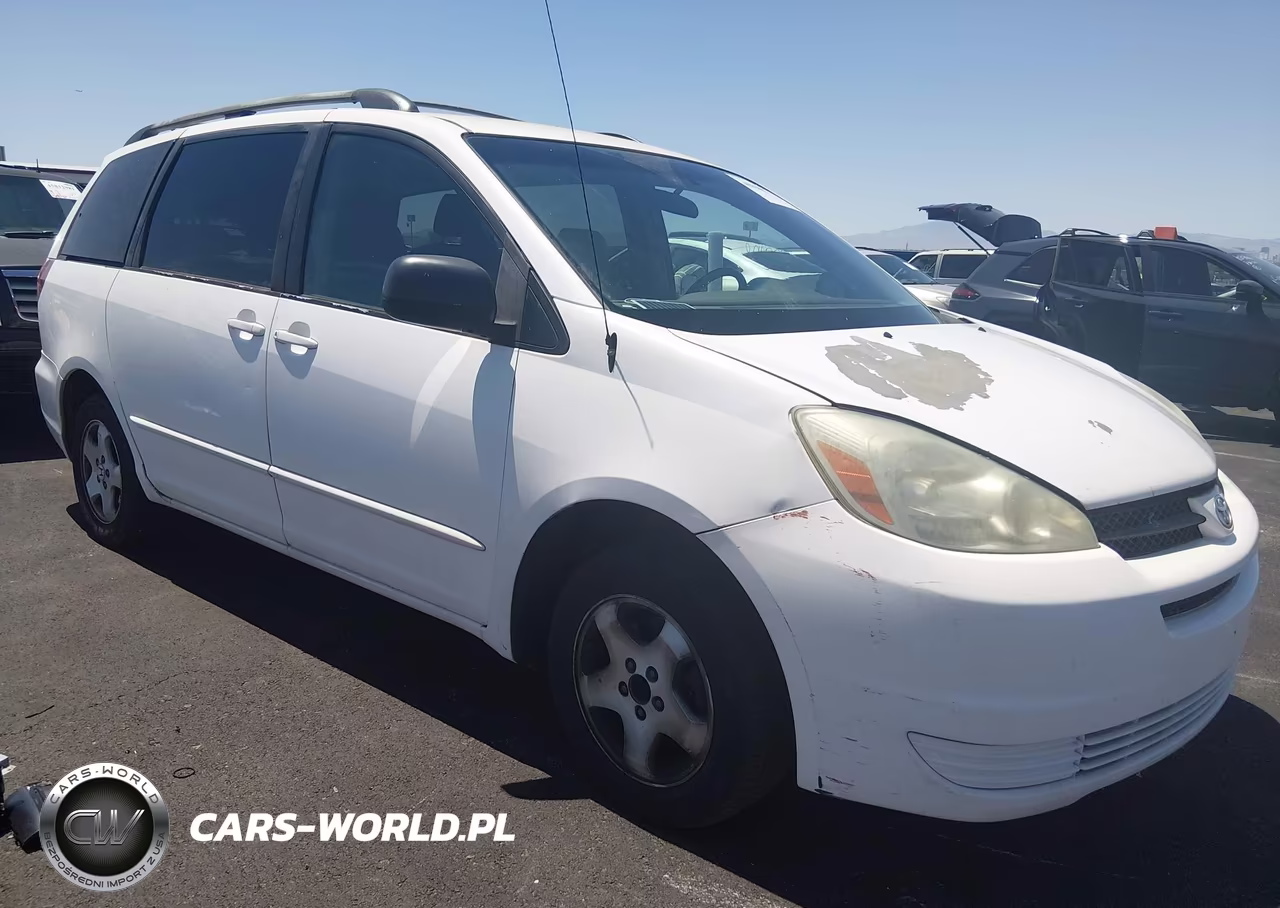 2004 Toyota Sienna Le