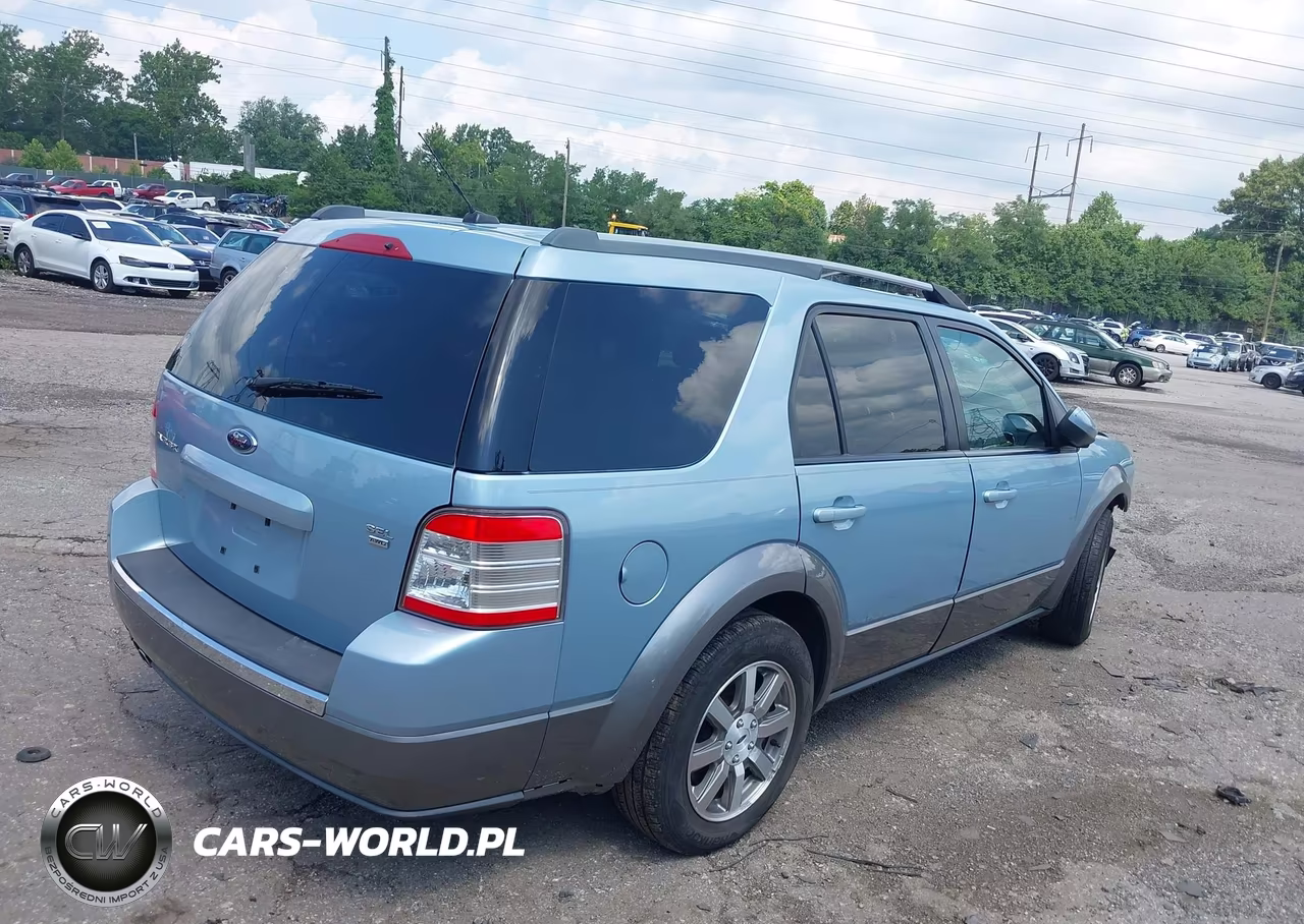 2008 Ford Taurus X Sel VIN:1FMDK05W88GA34355 - 4