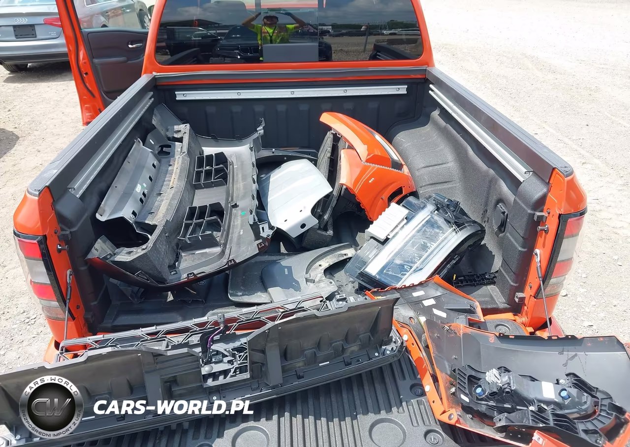 2025 Nissan Frontier Pro-4X 4X4 VIN:1N6ED1EK7SN626710 - 12