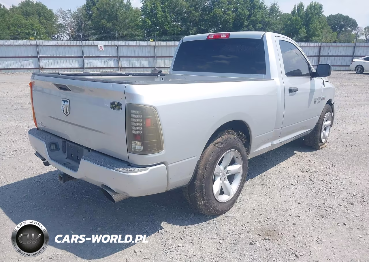 2014 Ram 1500 Express VIN:3C6JR6AT2EG174345 - 4