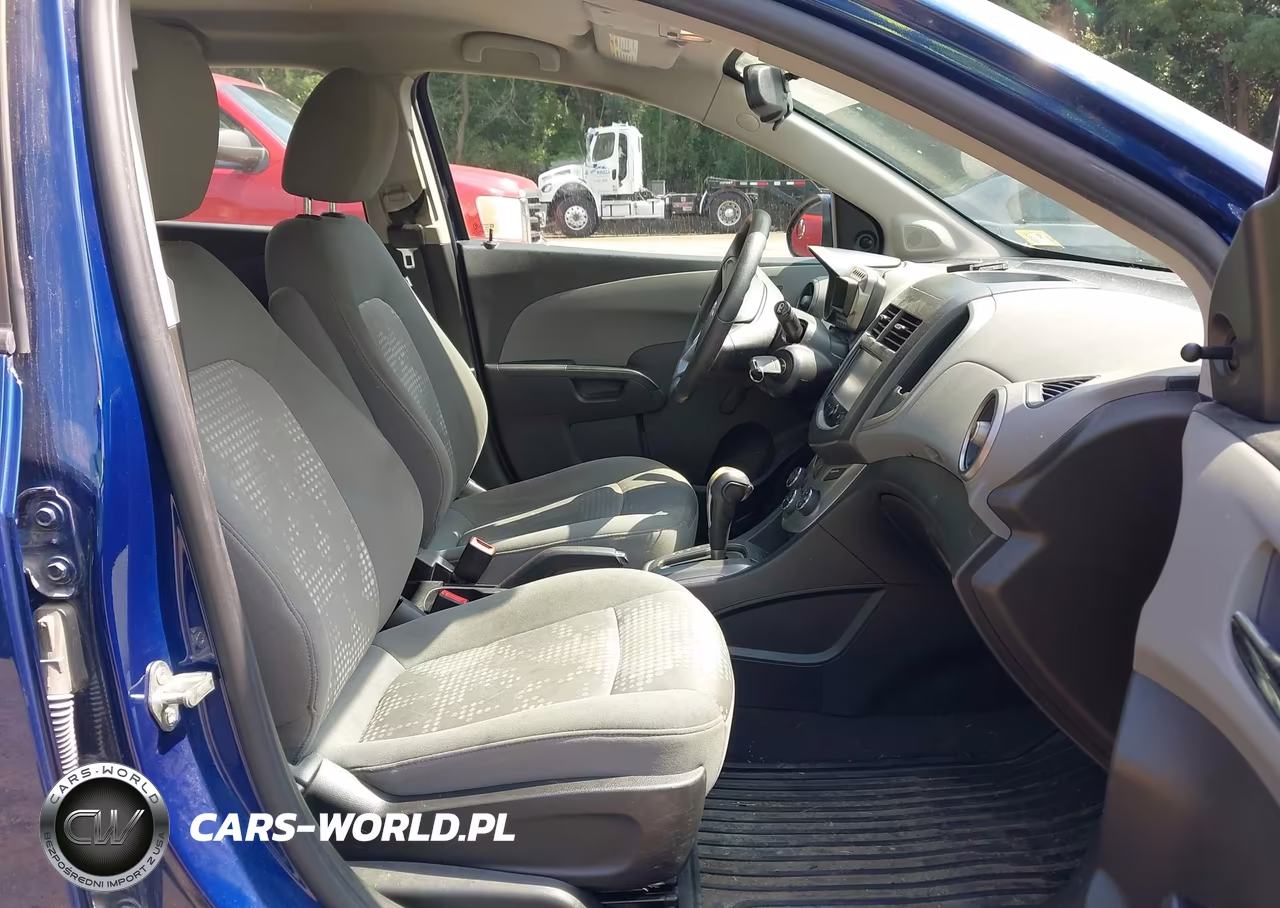 2014 Chevrolet Sonic Ls Auto VIN:1G1JA6SG1E4185666 - 5