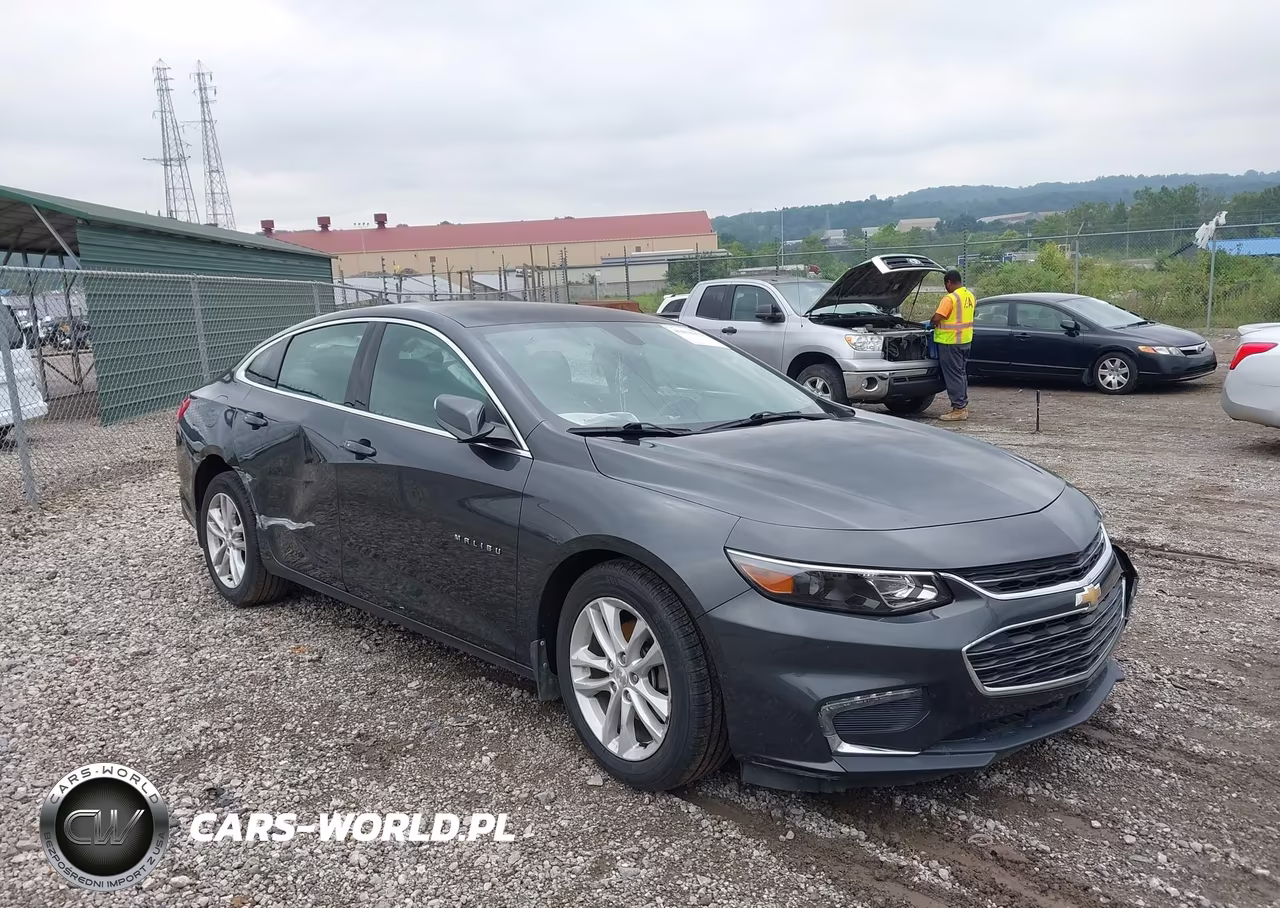 2018 Chevrolet Malibu Lt – zdjęcie 1 z 17
