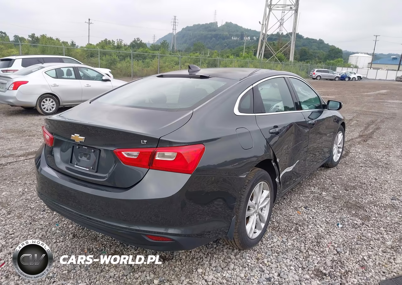 2018 Chevrolet Malibu Lt VIN:1G1ZD5ST3JF109091 - 4