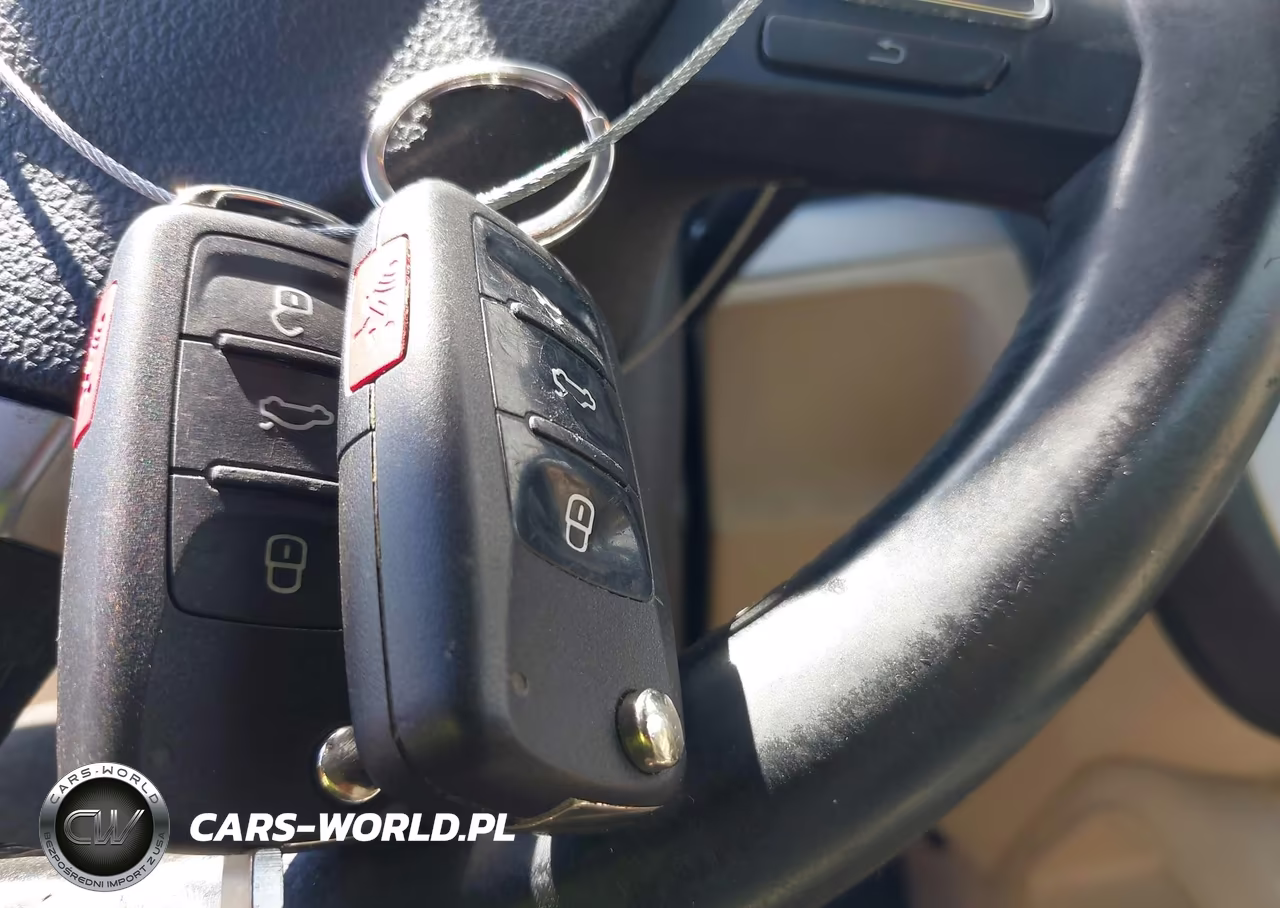 2012 Volkswagen Eos Komfort VIN:WVWBW7AH5CV010096 - 11