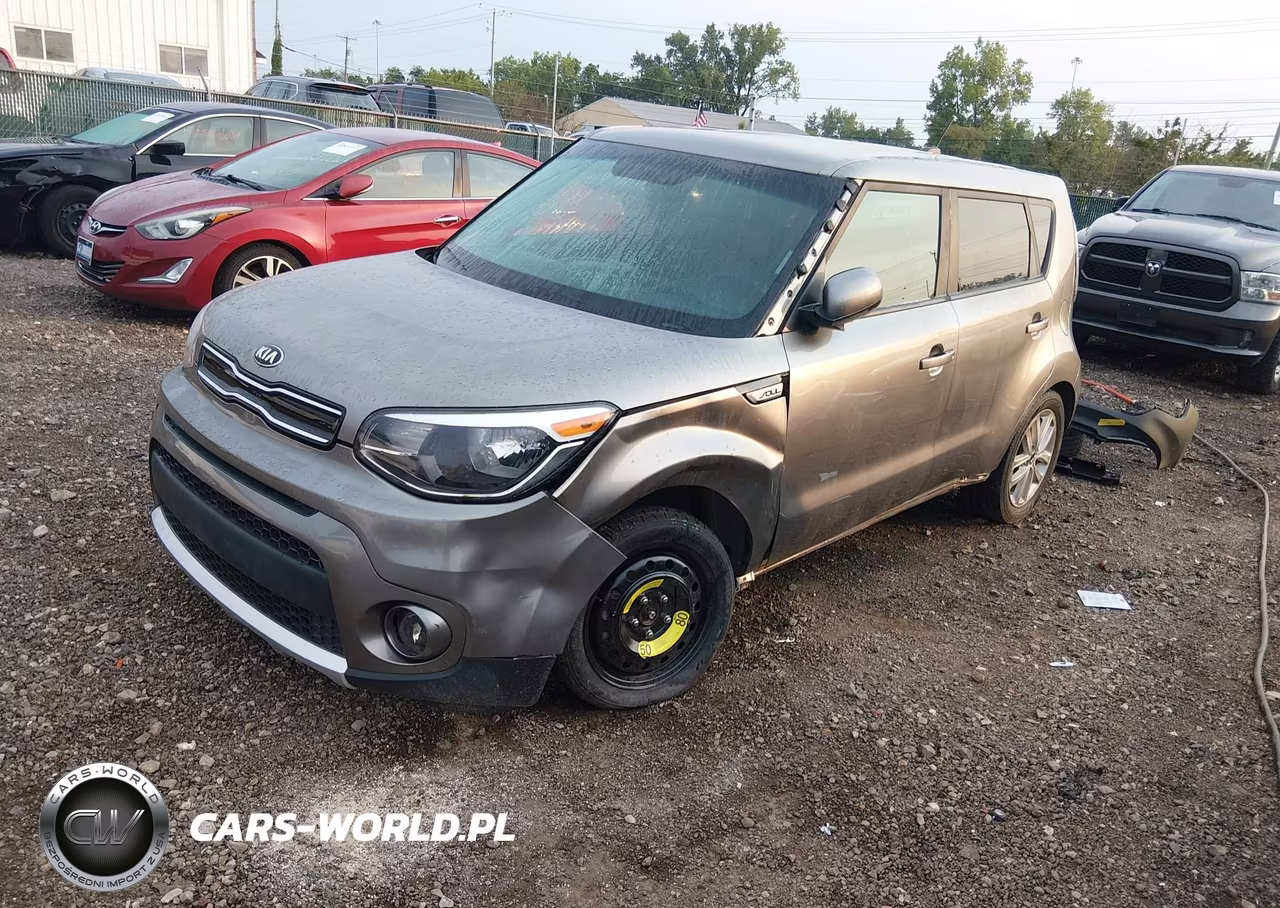 2018 Kia Soul + VIN:KNDJP3A53J7611807 - 2