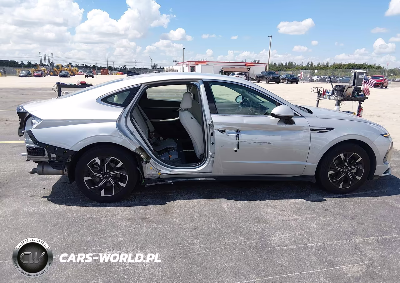 2025 Hyundai Sonata Sel VIN:KMHL64JA2SA482120 - 6